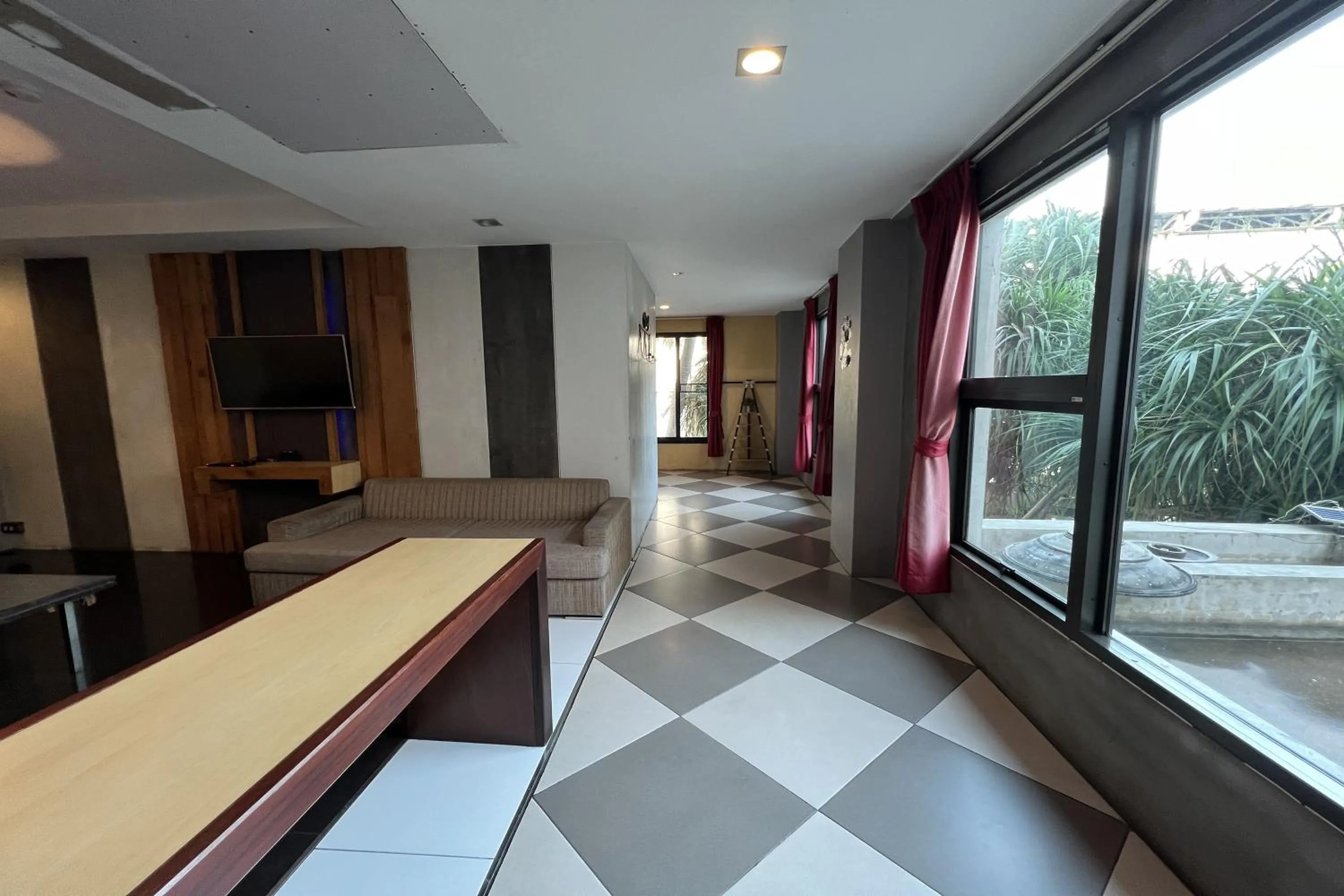 Bedroom, Bed in Eurna Resort Hotel