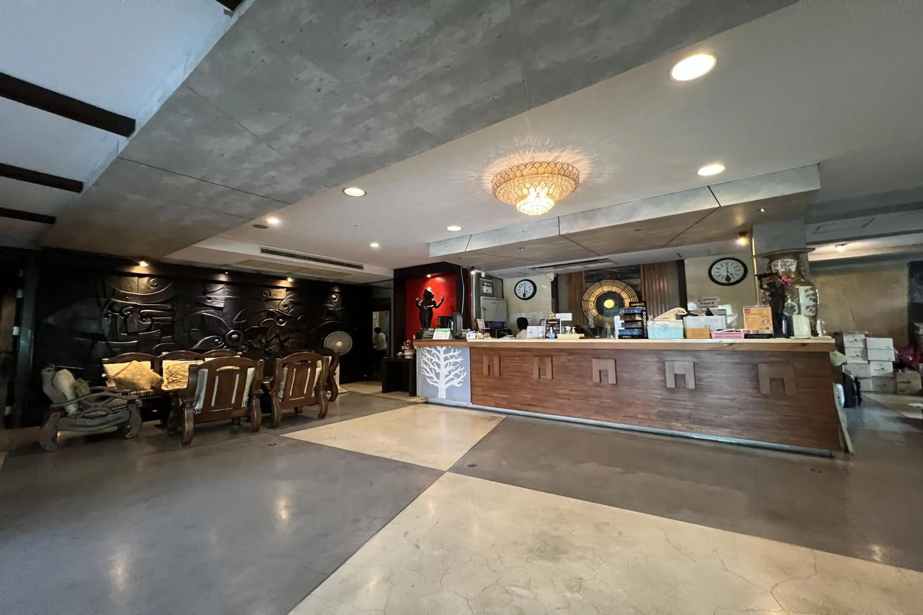 Lobby or reception in Eurna Resort Hotel