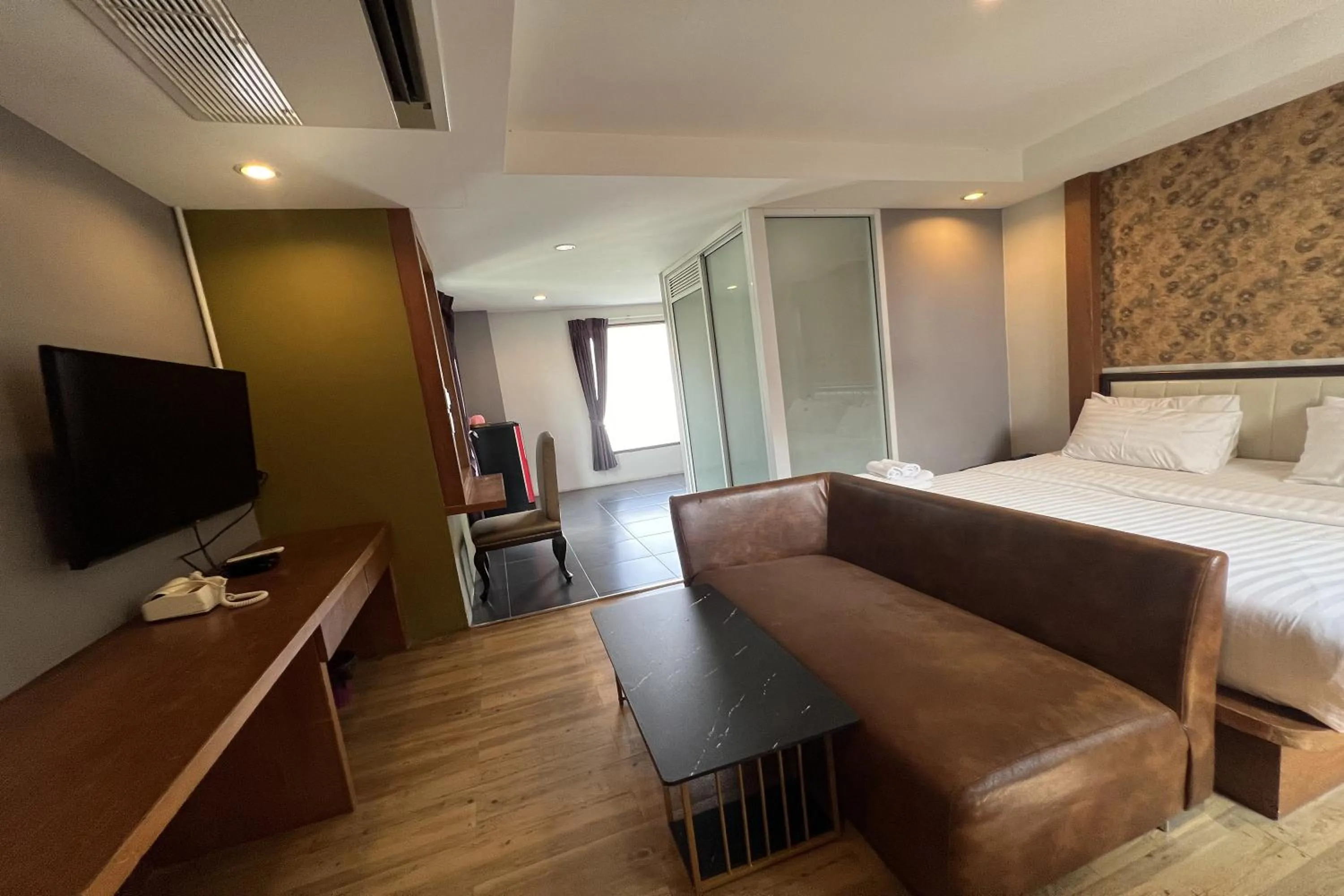 Bed in Eurna Resort Hotel