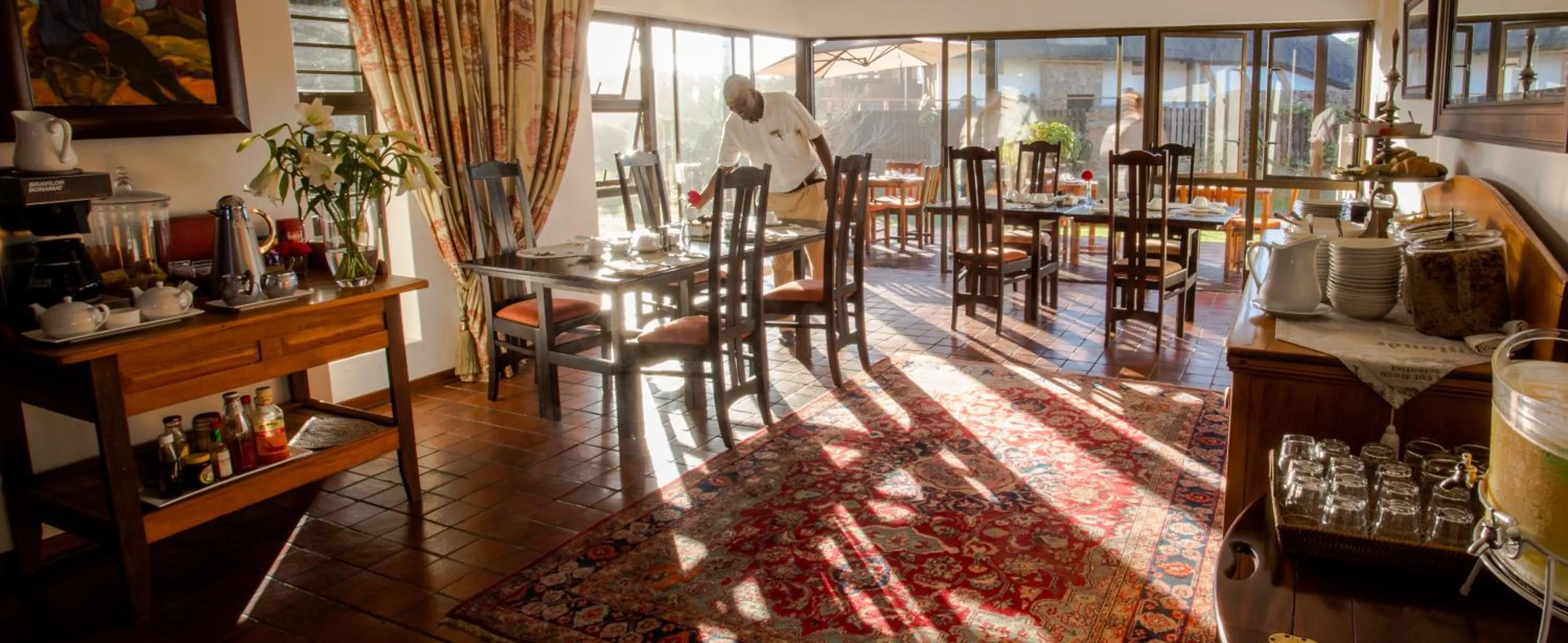 Restaurant/places to eat in Supertubes Guesthouse