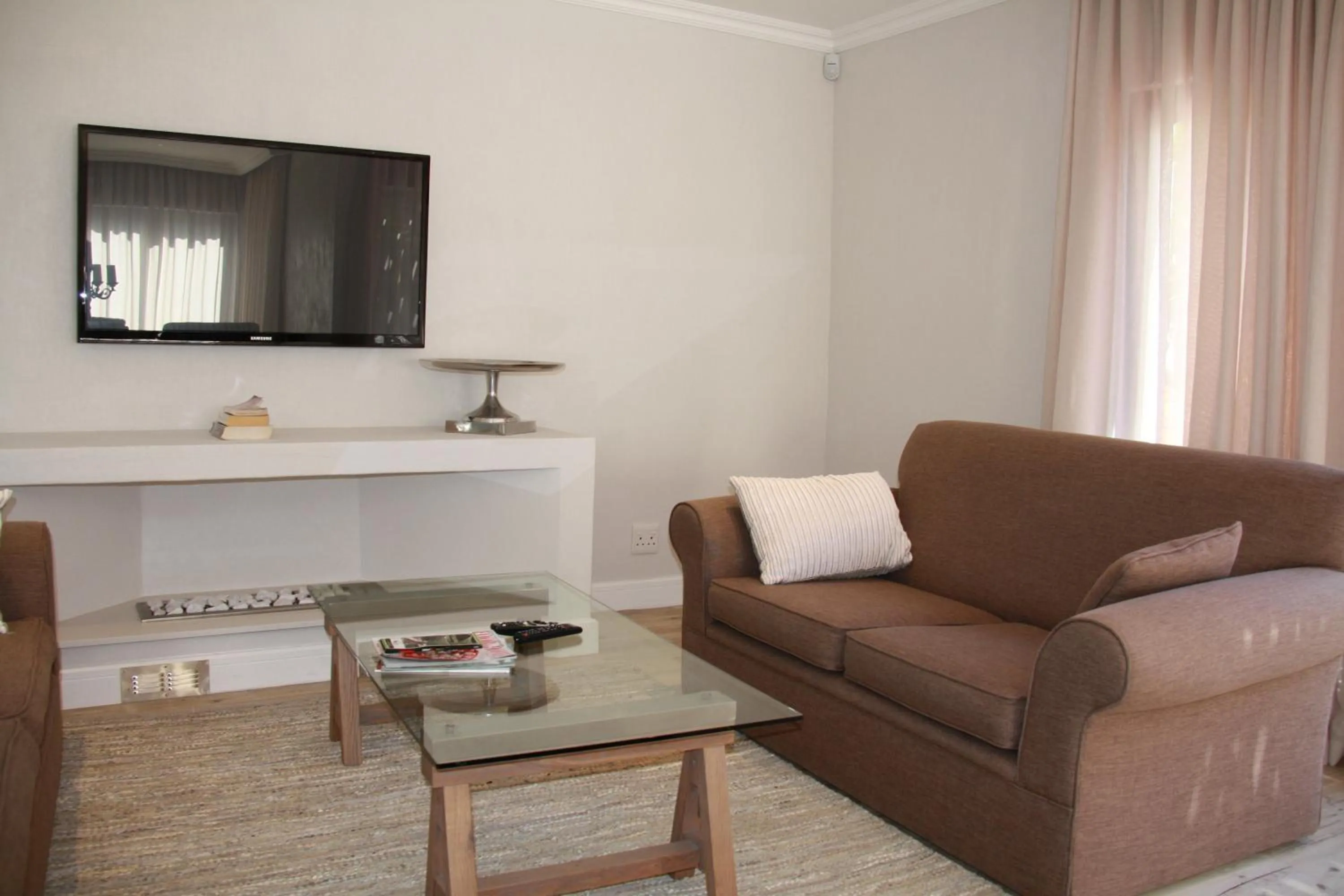 Living room in Supertubes Guesthouse