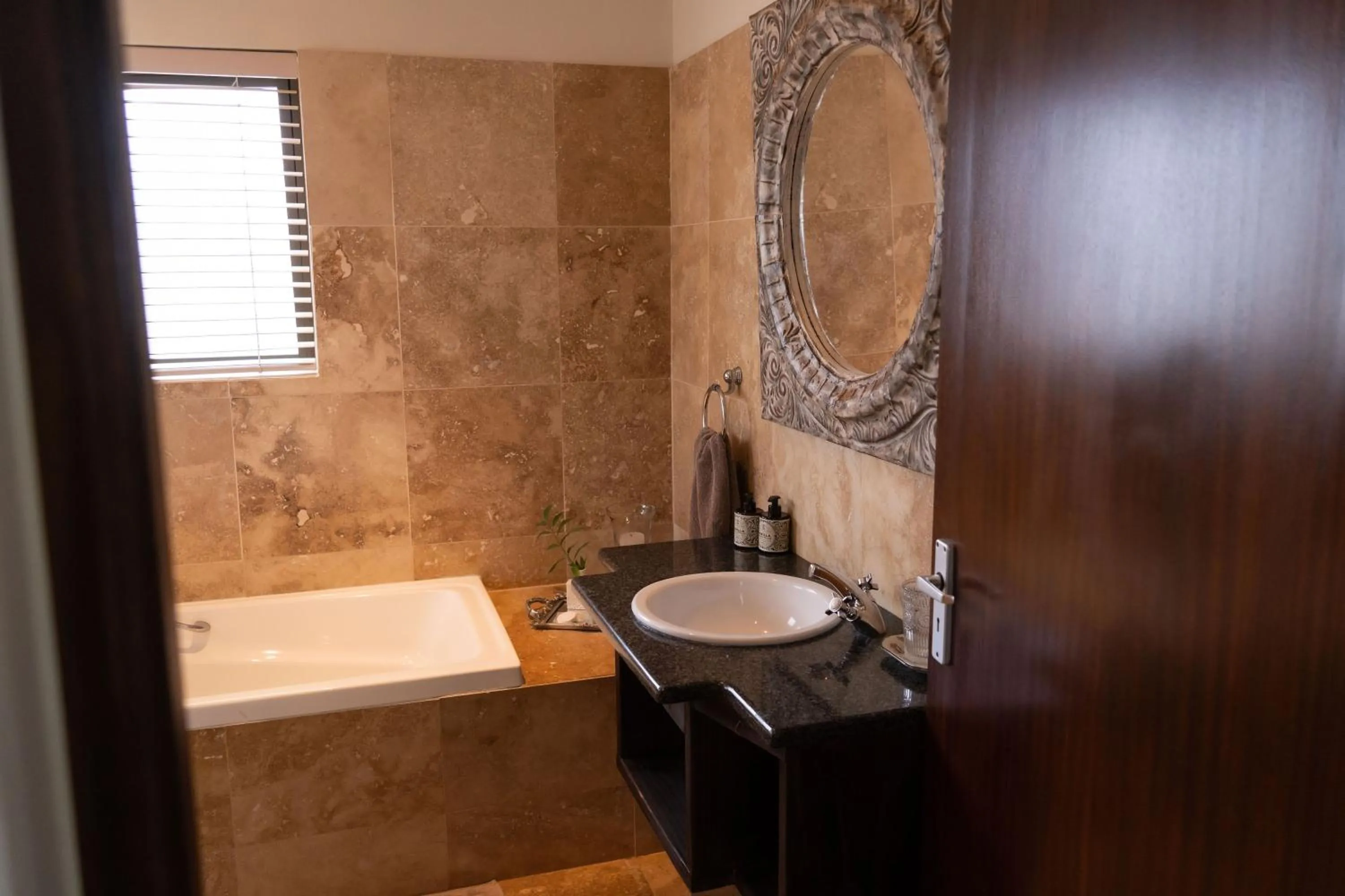 Bathroom in Supertubes Guesthouse