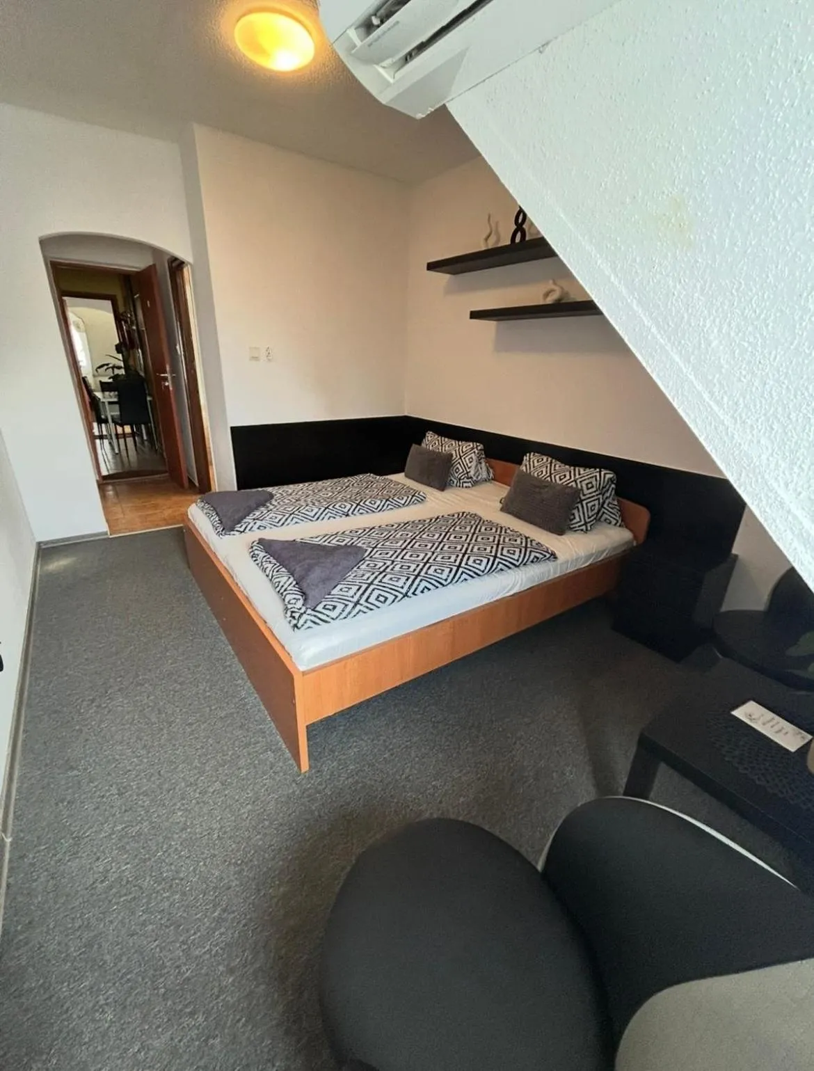 Photo of the whole room, Bed in Romantik Étterem - Panzió