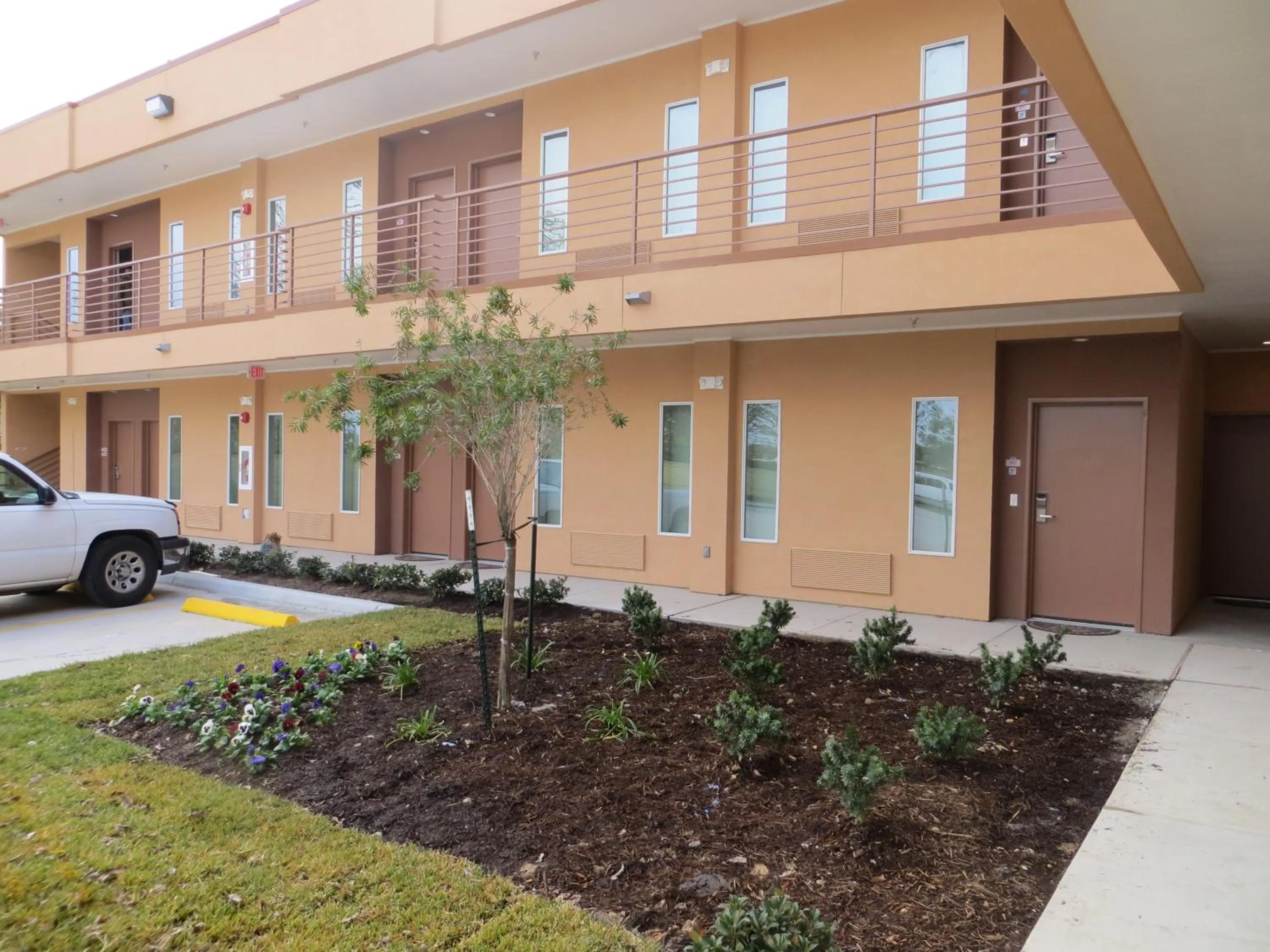 Crystal Inn - Sugarland