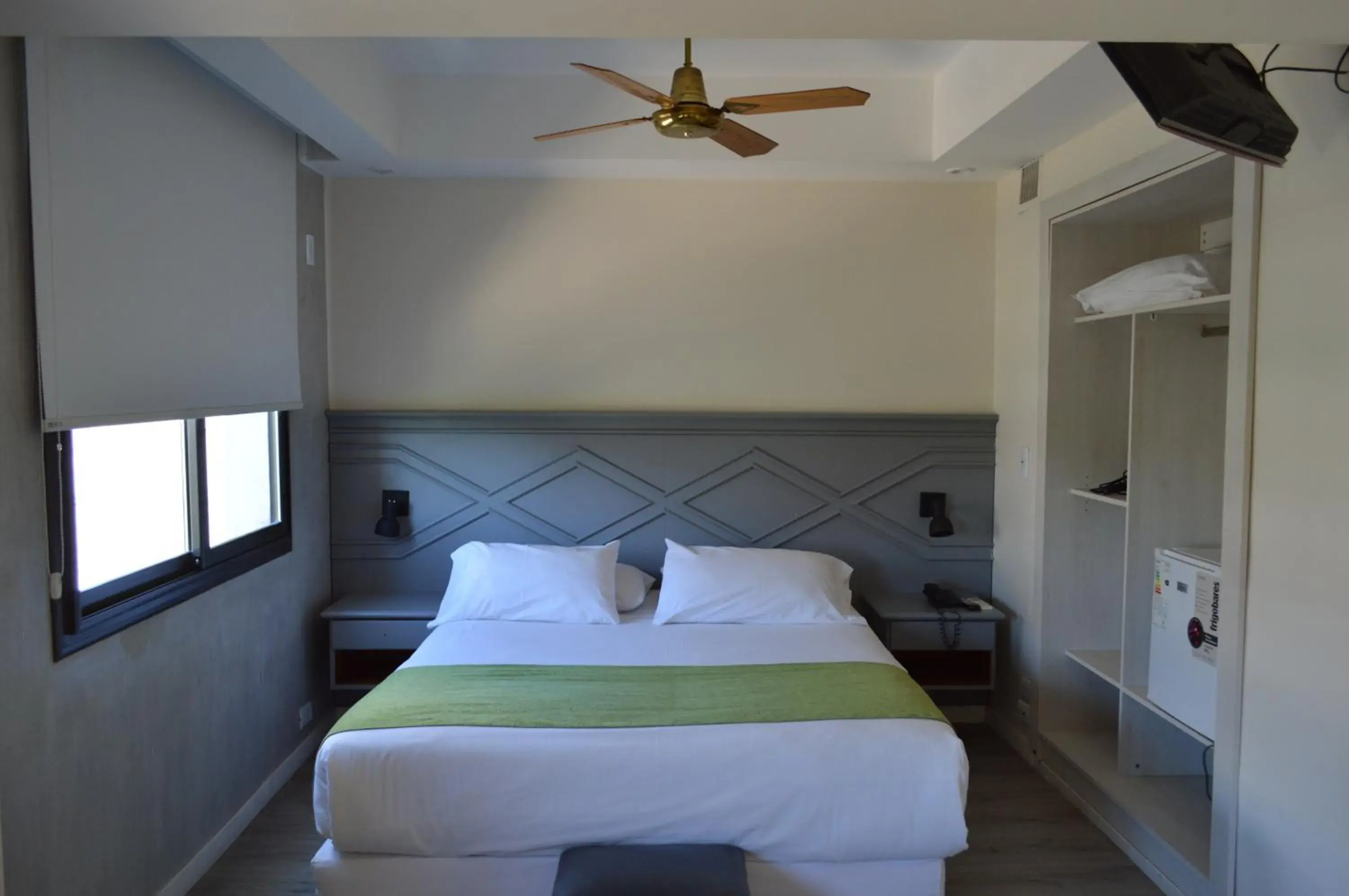 Bedroom, Bed in Hotel Internacional Bedroom, Bed in Hotel Internacional