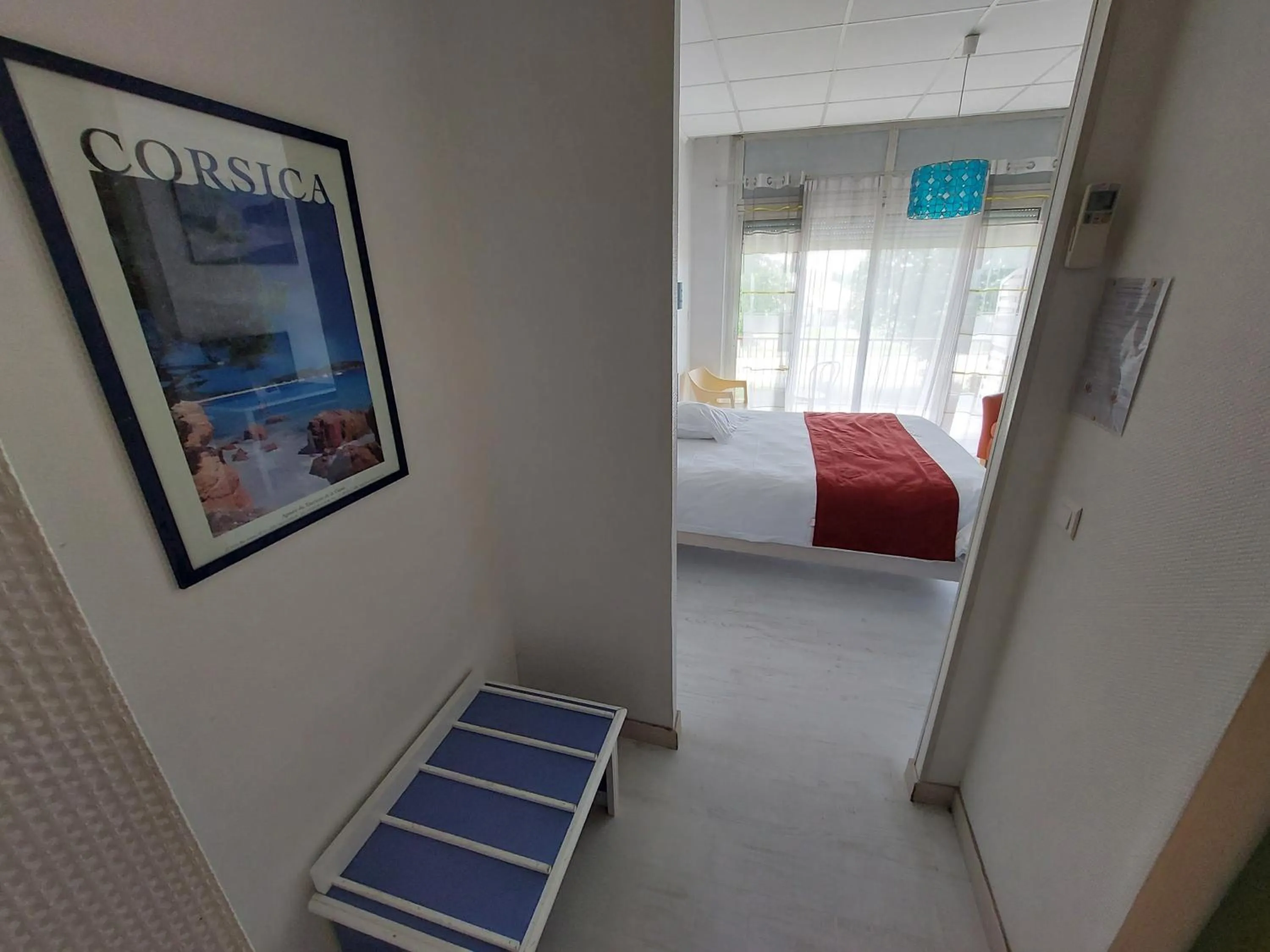 Photo of the whole room, Bed in Logis Hotels - Hôtel et Restaurant Le Relais des Garrigues