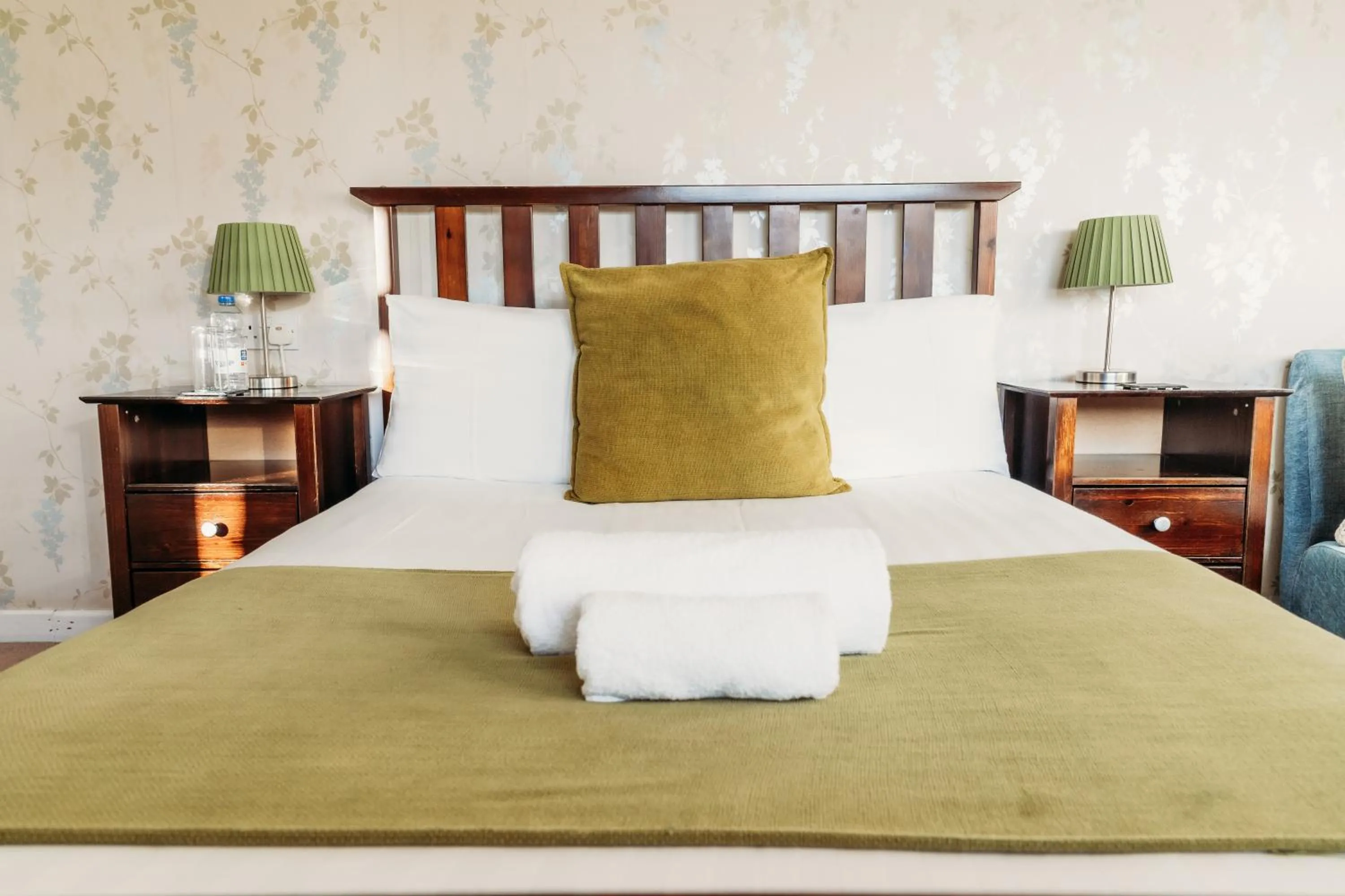 Bed in Three Wells B&B