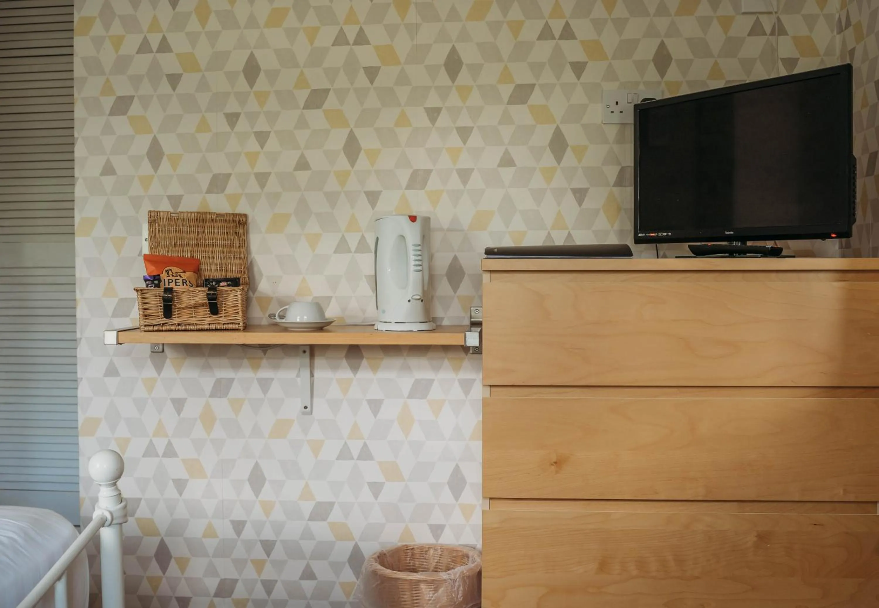 Coffee/tea facilities in Three Wells B&B