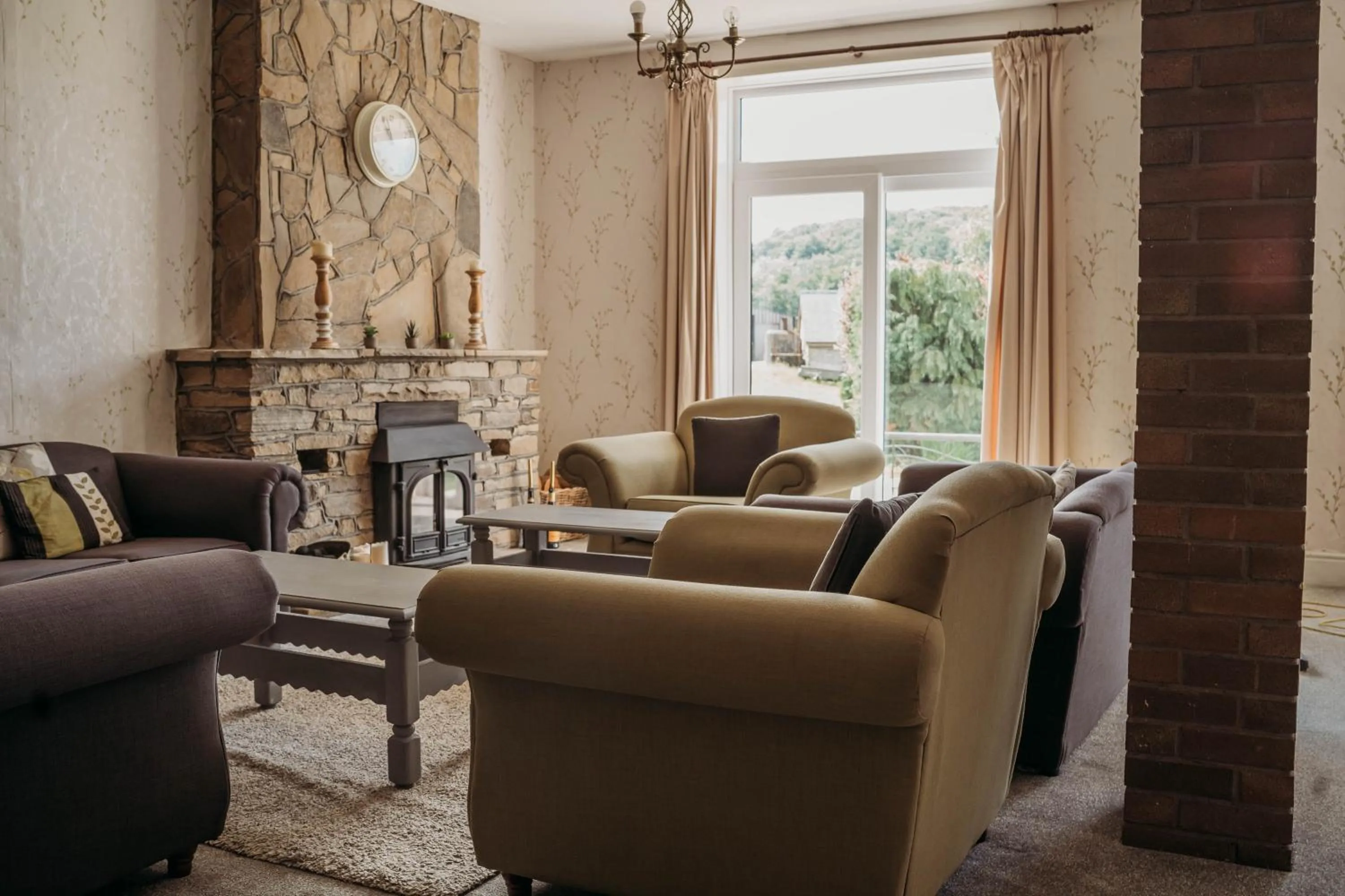 Lounge or bar in Three Wells B&B