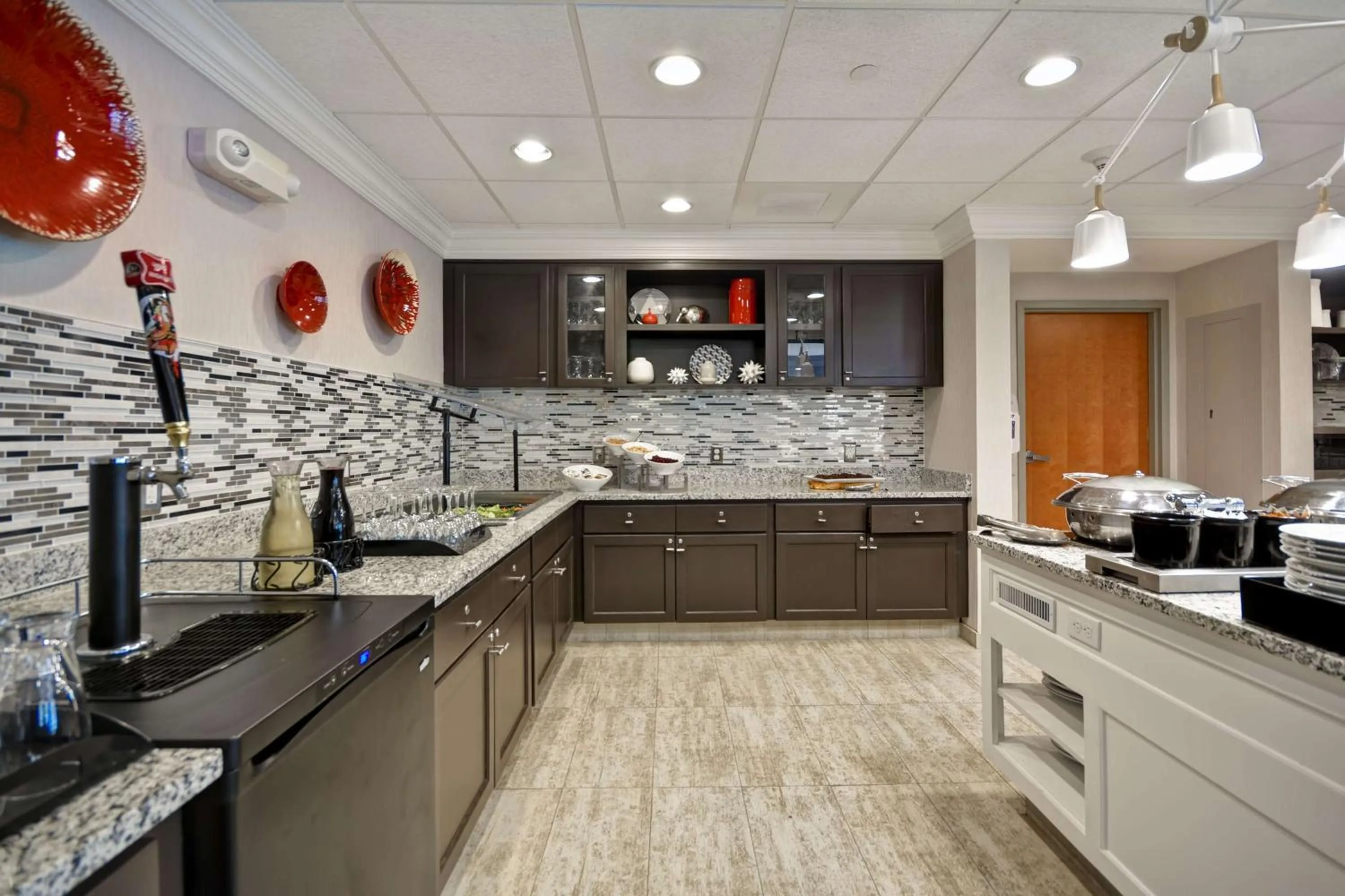 Restaurant/places to eat in Homewood Suites by Hilton Ithaca