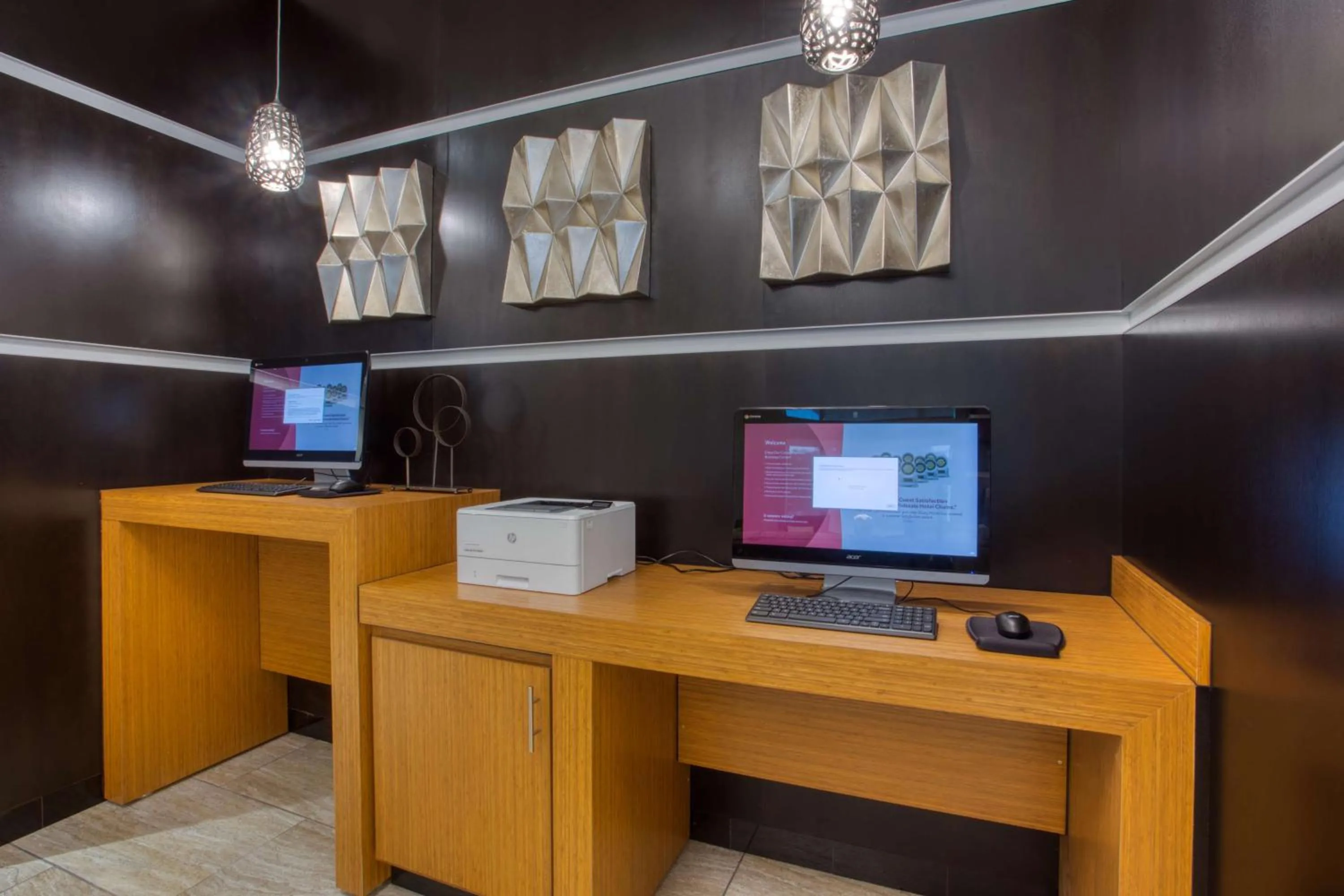 Business facilities in Drury Inn & Suites Huntsville Space & Rocket Center