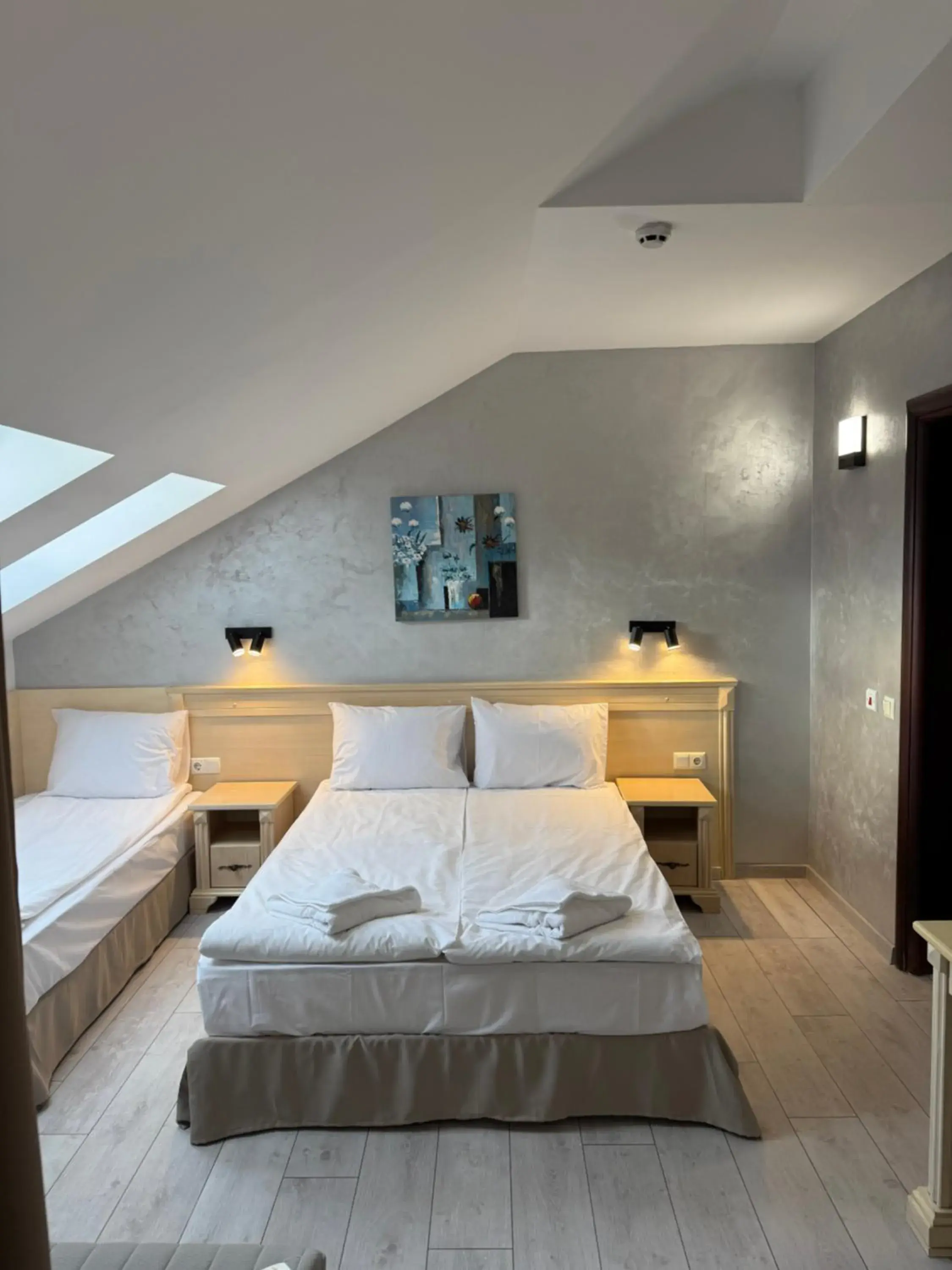 Photo of the whole room, Bed in Hotel Aris Photo of the whole room, Bed in Hotel Aris