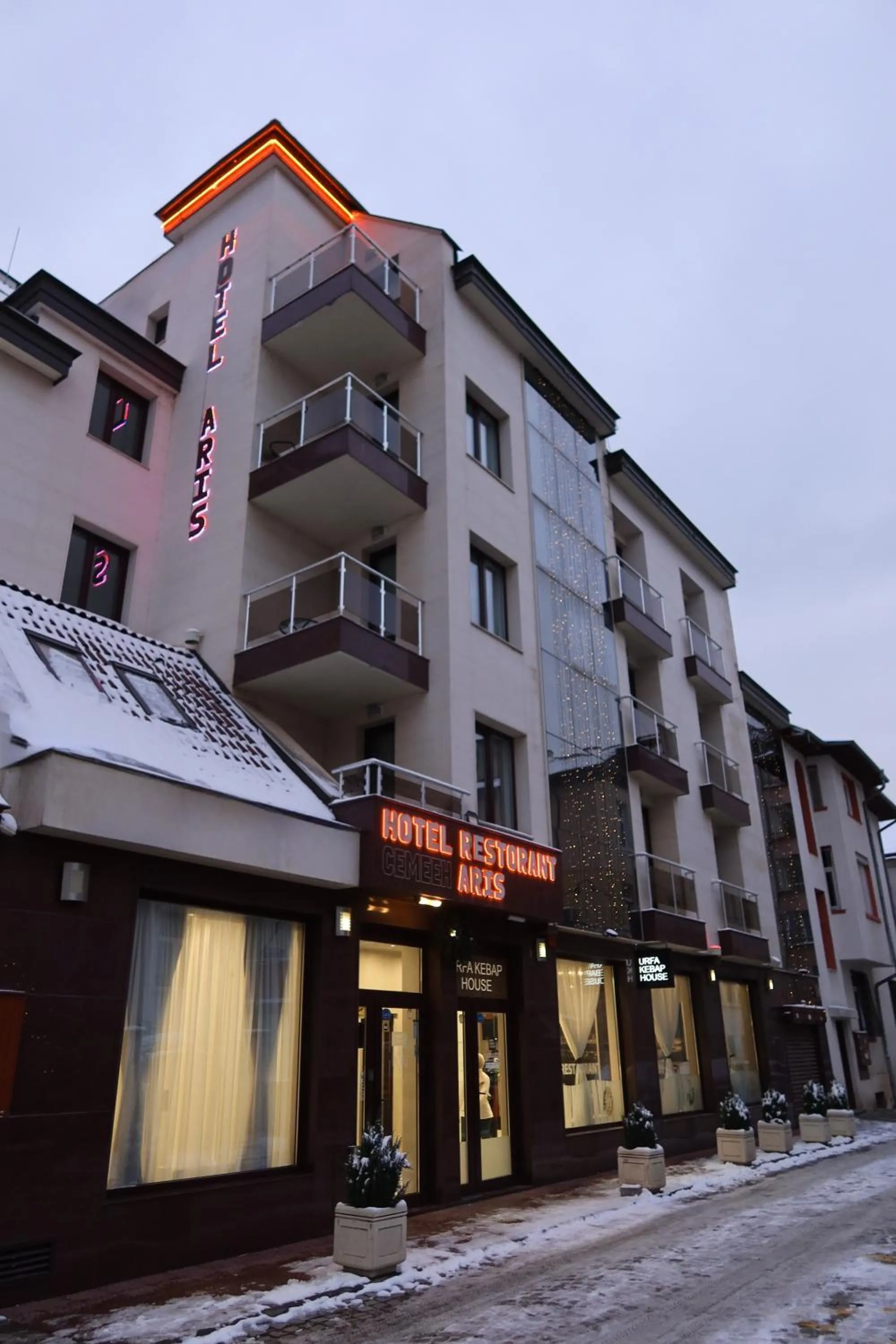 Property building in Hotel Aris