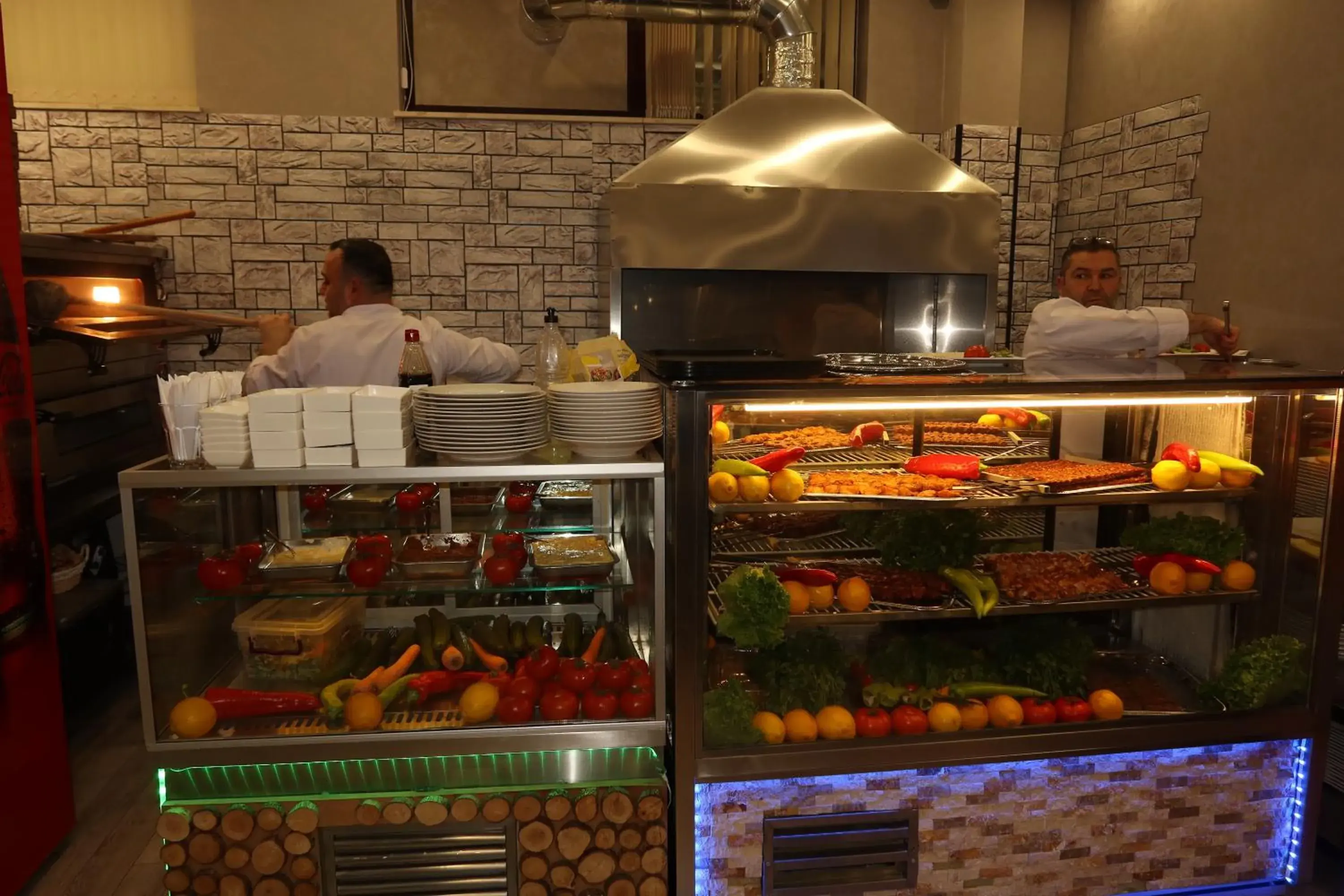 Restaurant/places to eat in Hotel Aris Restaurant/places to eat in Hotel Aris