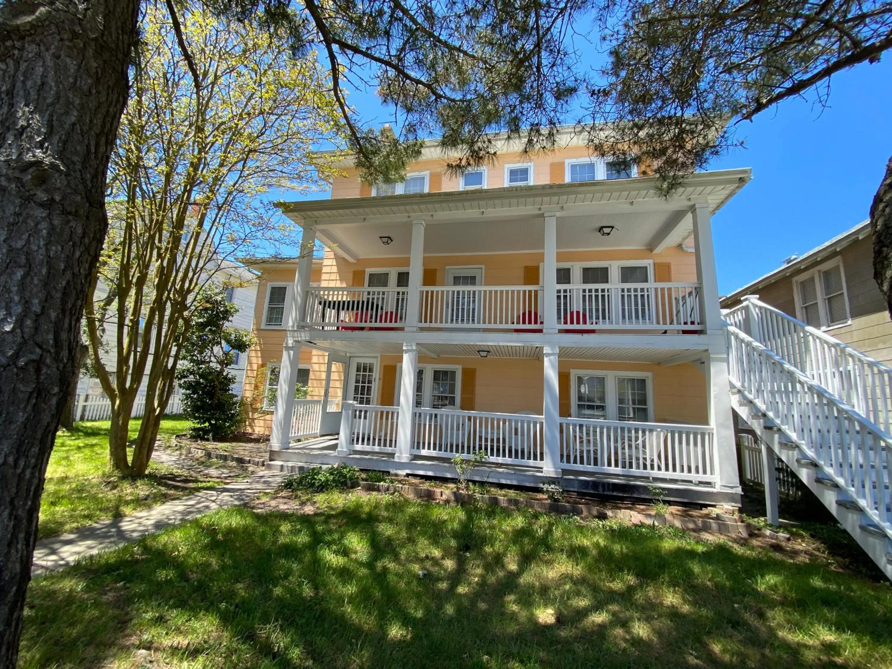 Nock Apartments