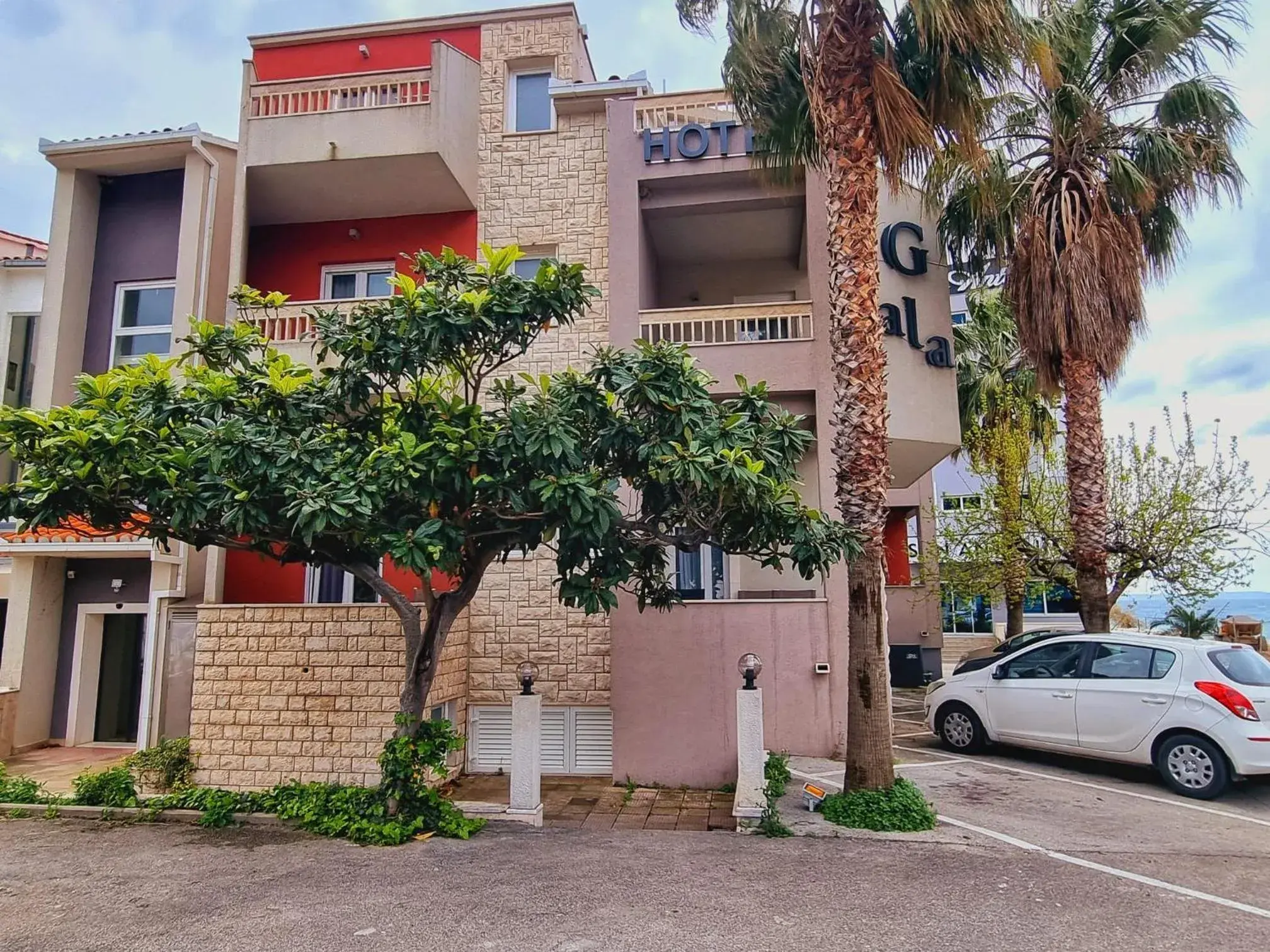 Property building in Hotel Gala Split Property building in Hotel Gala Split