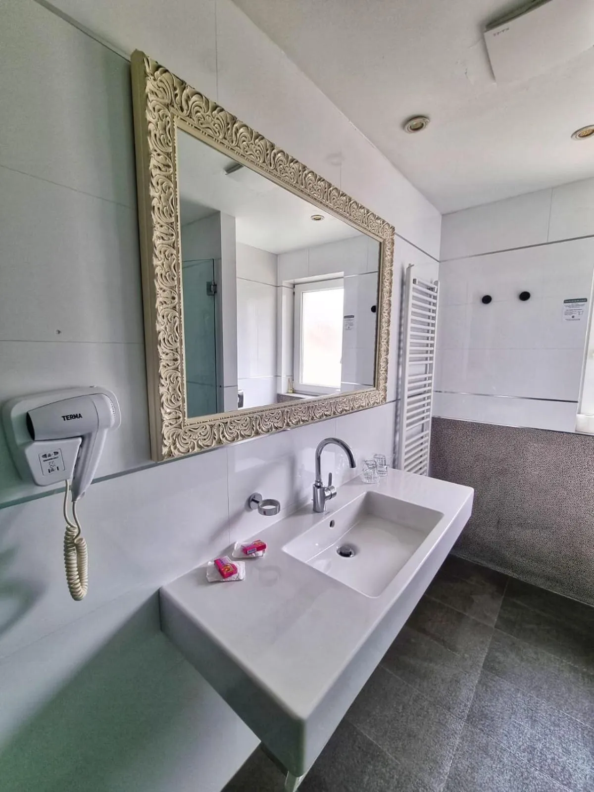 Toilet in Hotel Gala Split