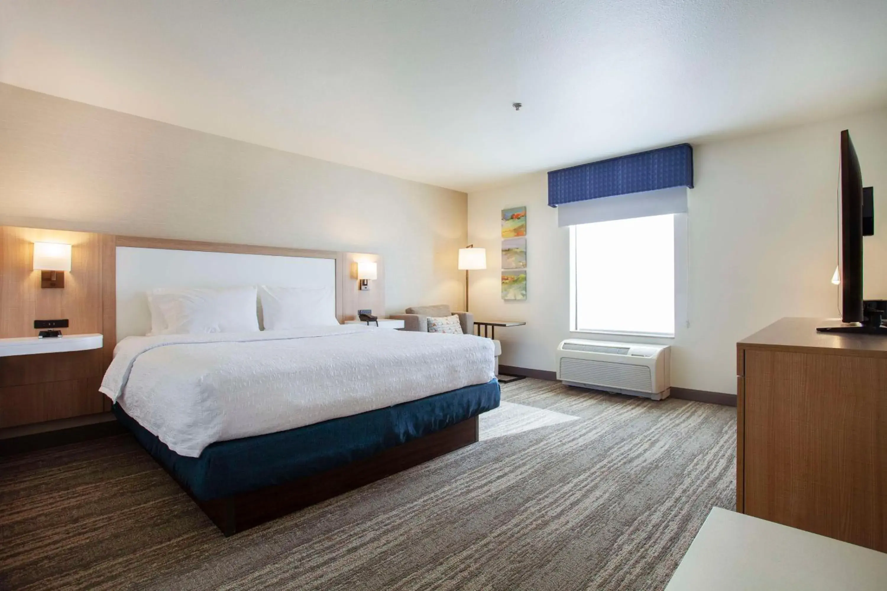 Bed in Hampton Inn & Suites Mountain Home Bed in Hampton Inn & Suites Mountain Home