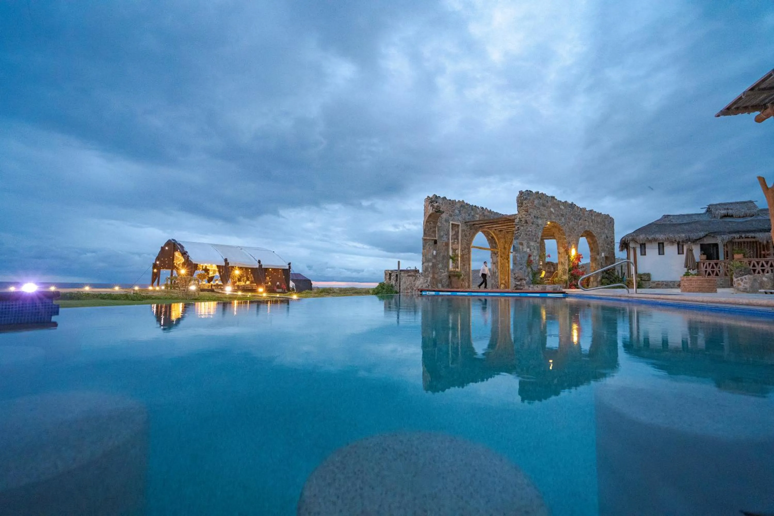 wedding in Guaycura Boutique Hotel, Beach Club & Spa