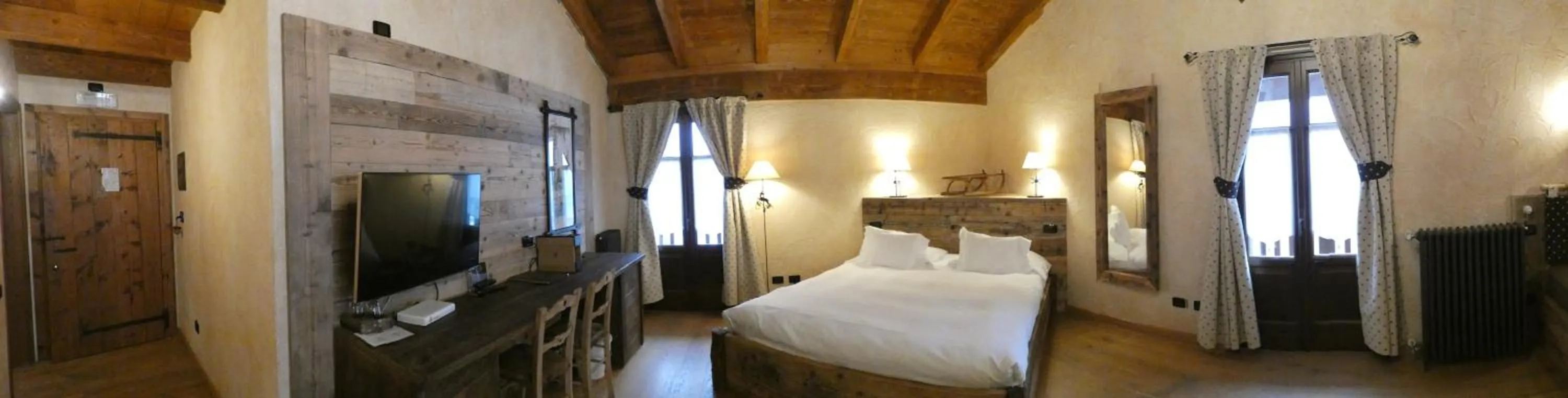 Photo of the whole room, Bed in Relais Del Nazionale