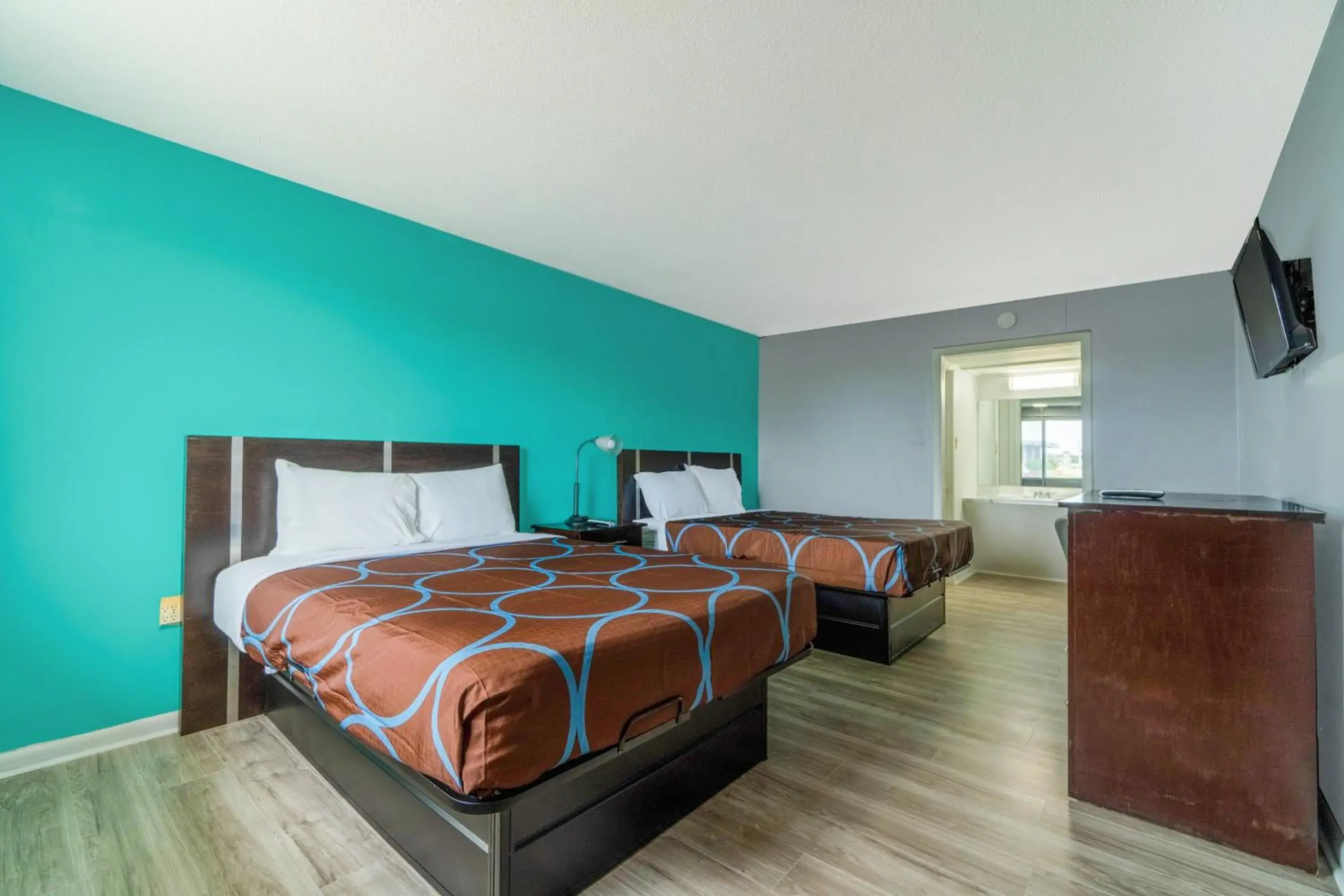 Bedroom in Lamplighter Inn By OYO Independence Bedroom in Lamplighter Inn By OYO Independence