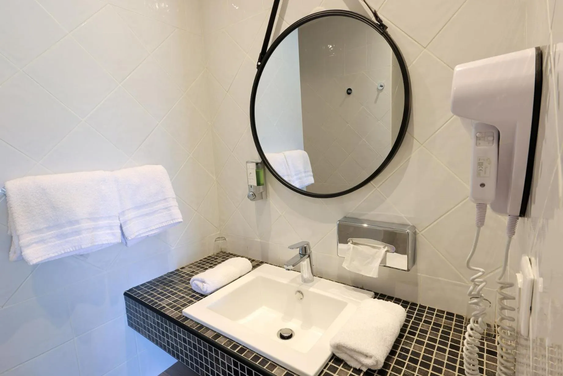 Bathroom in Le Saint Erasme, Hotel Eco Friendly