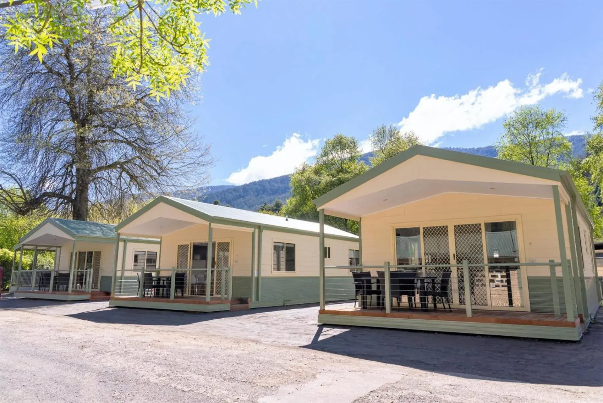 Two-Bedroom Superior Villa in Warburton Holiday Park Two-Bedroom Superior Villa in Warburton Holiday Park