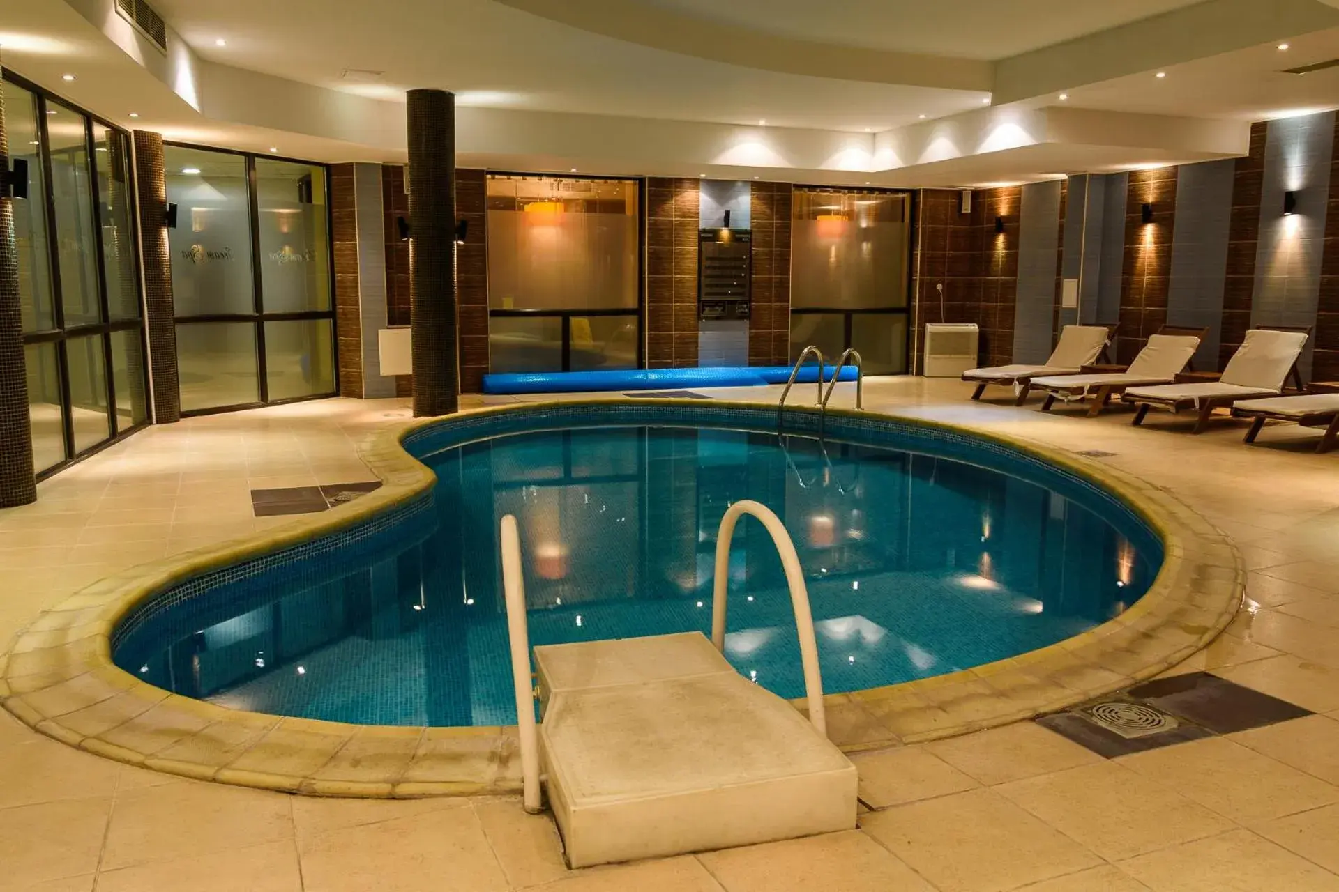 Swimming pool in Apart Hotel Dream Swimming pool in Apart Hotel Dream