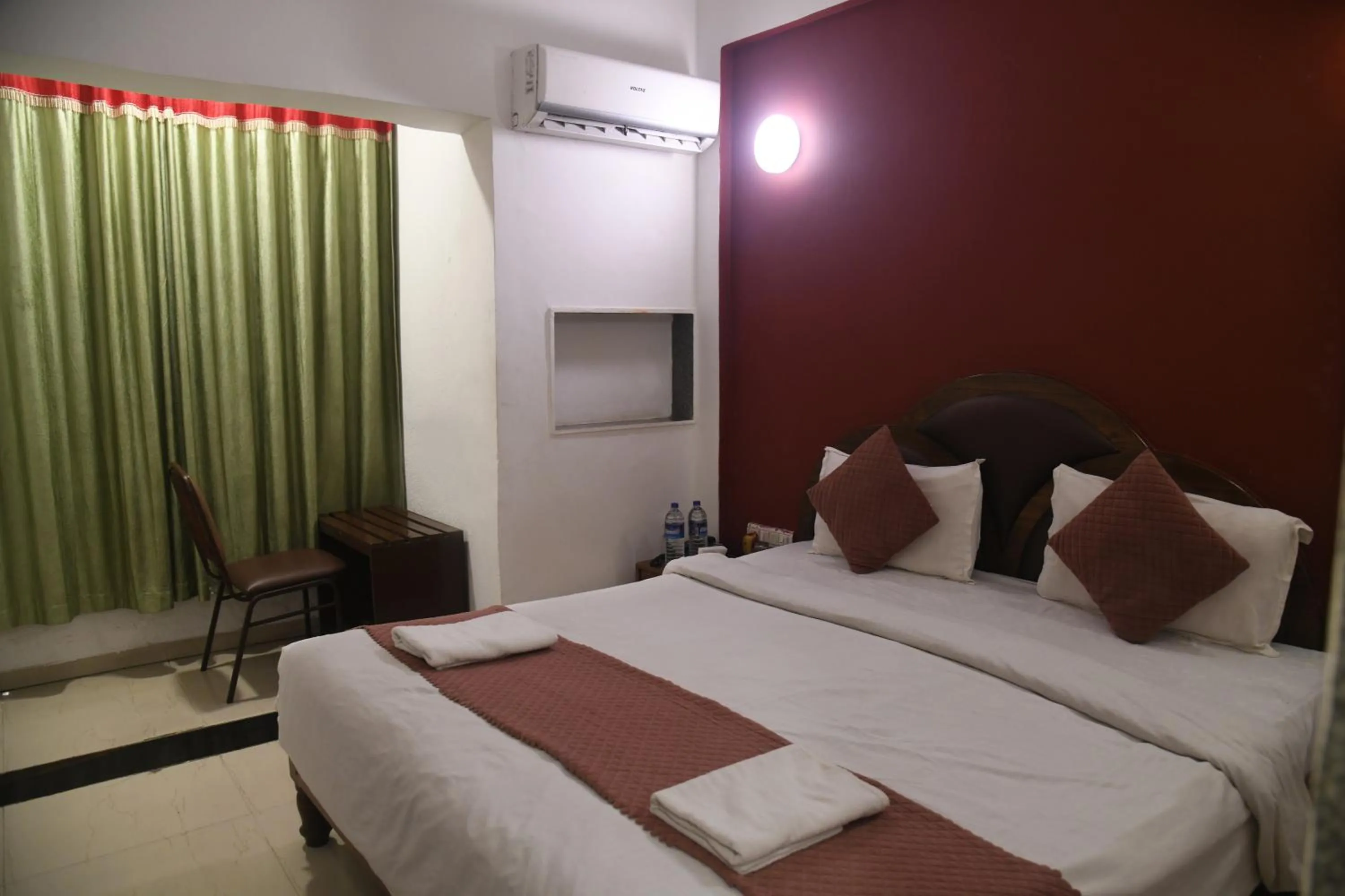 Bed in Hill Forest Resort