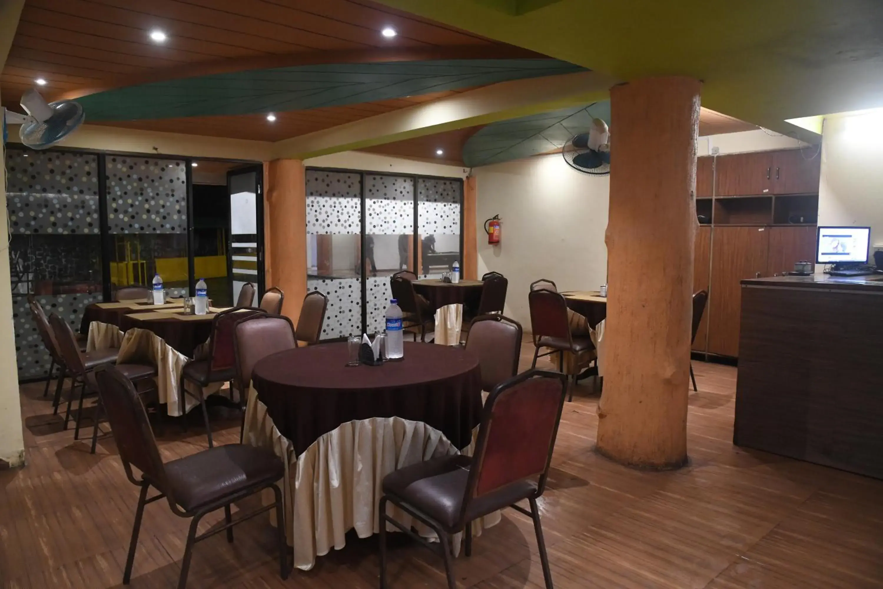 Restaurant/places to eat in Hill Forest Resort Restaurant/places to eat in Hill Forest Resort