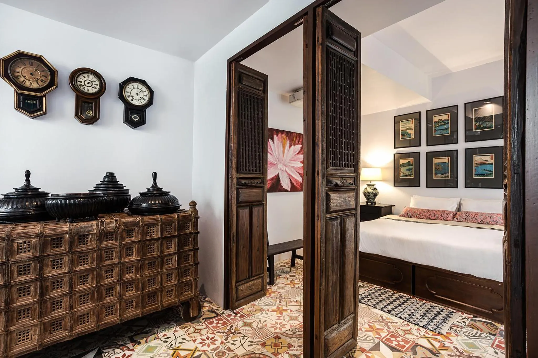 Bed in JARITT NyMMANH