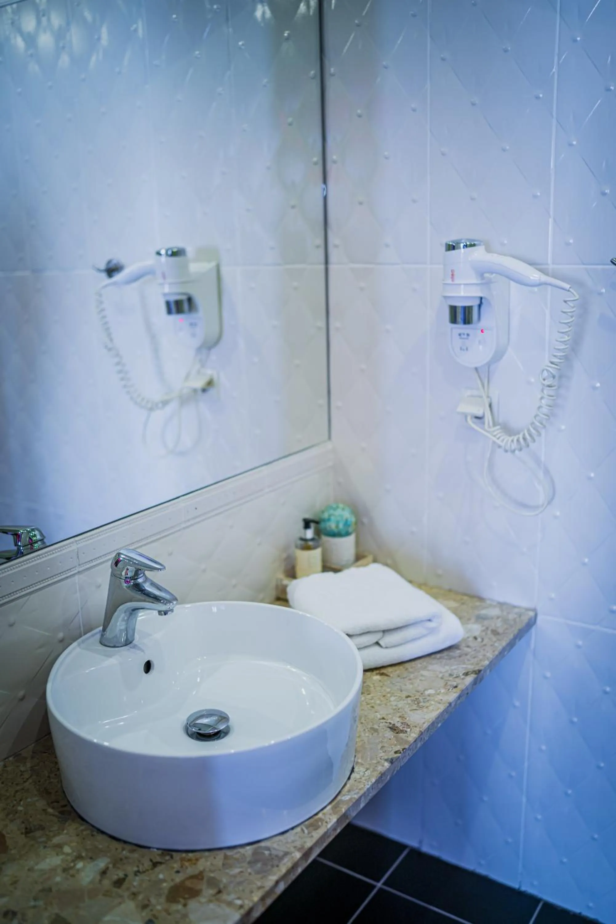 Bathroom in GLAMOUR - Restaurant & SPA