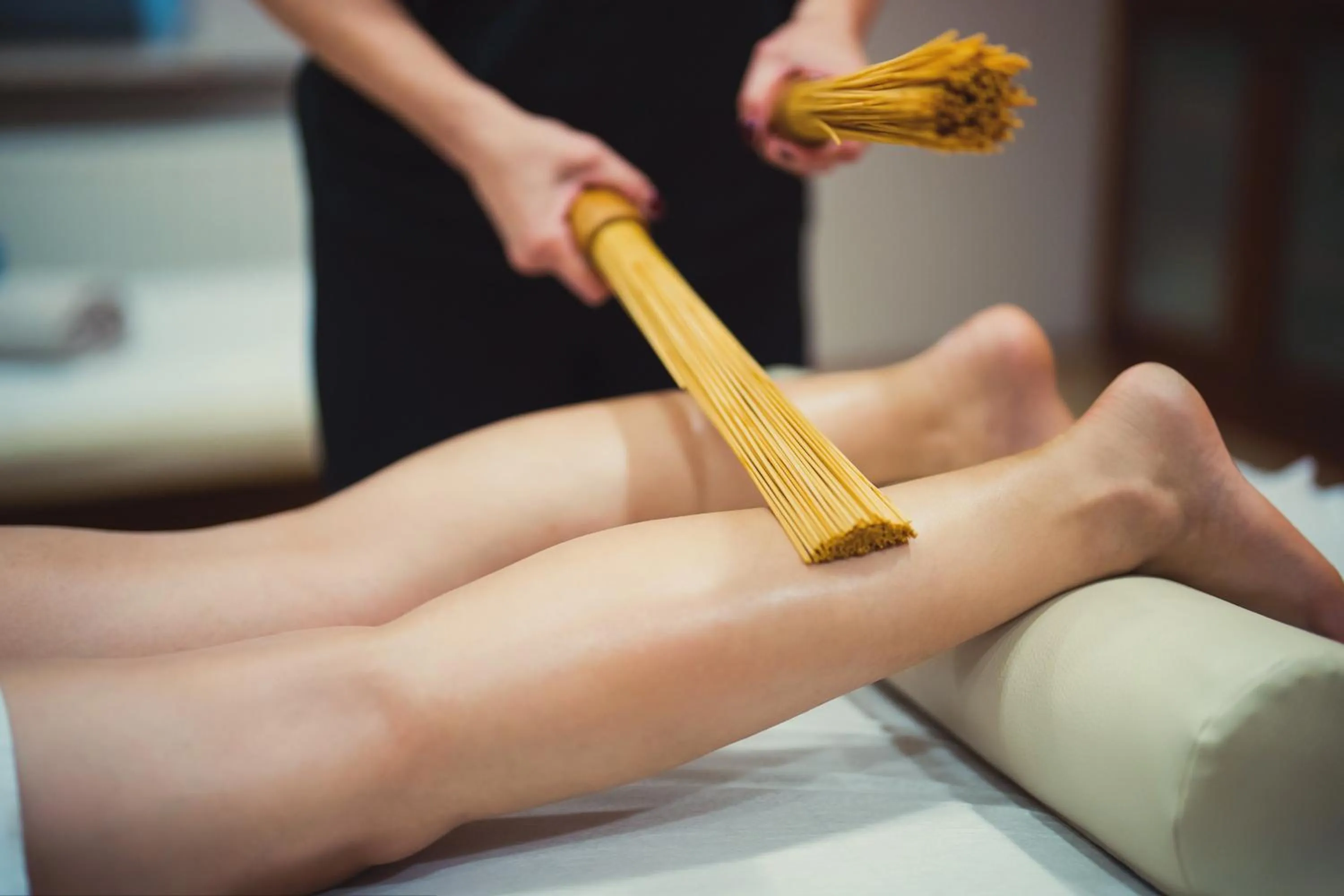 Massage in GLAMOUR - Restaurant & SPA