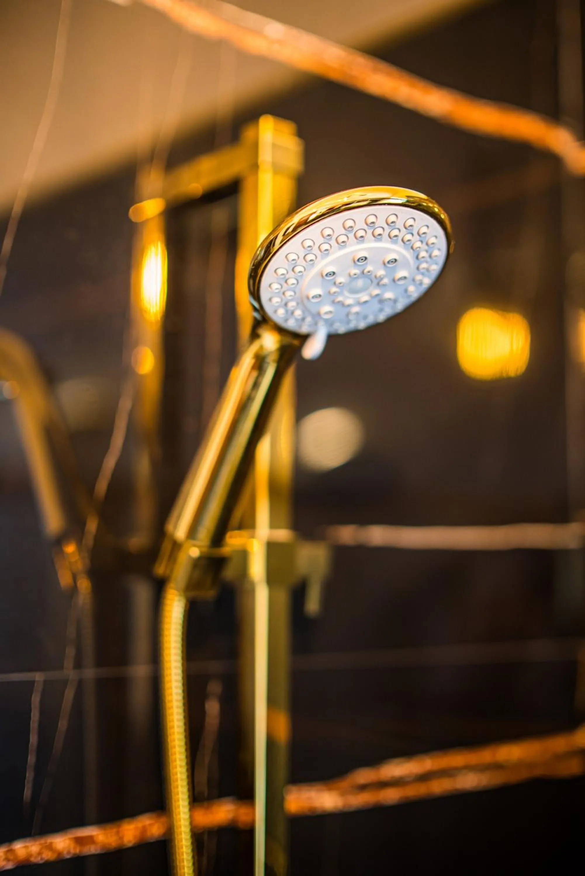 Shower in GLAMOUR - Restaurant & SPA