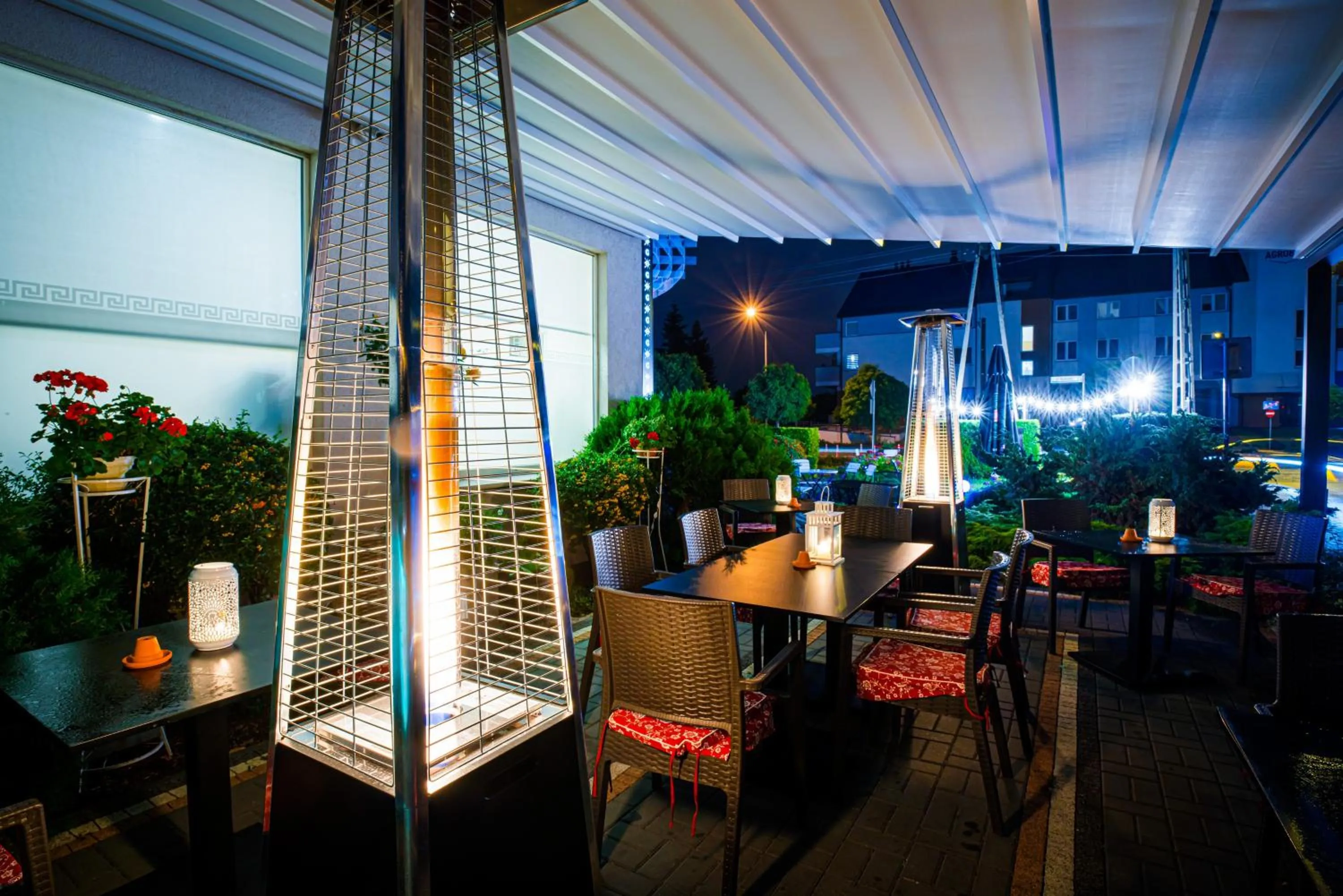 Patio in GLAMOUR - Restaurant & SPA