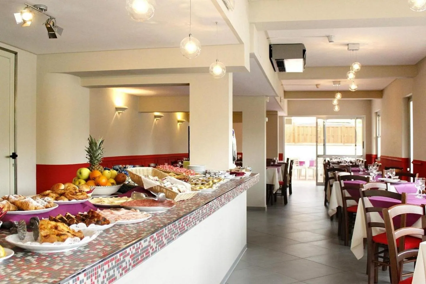 Breakfast in PFA Hotel La Darsena - Follonica