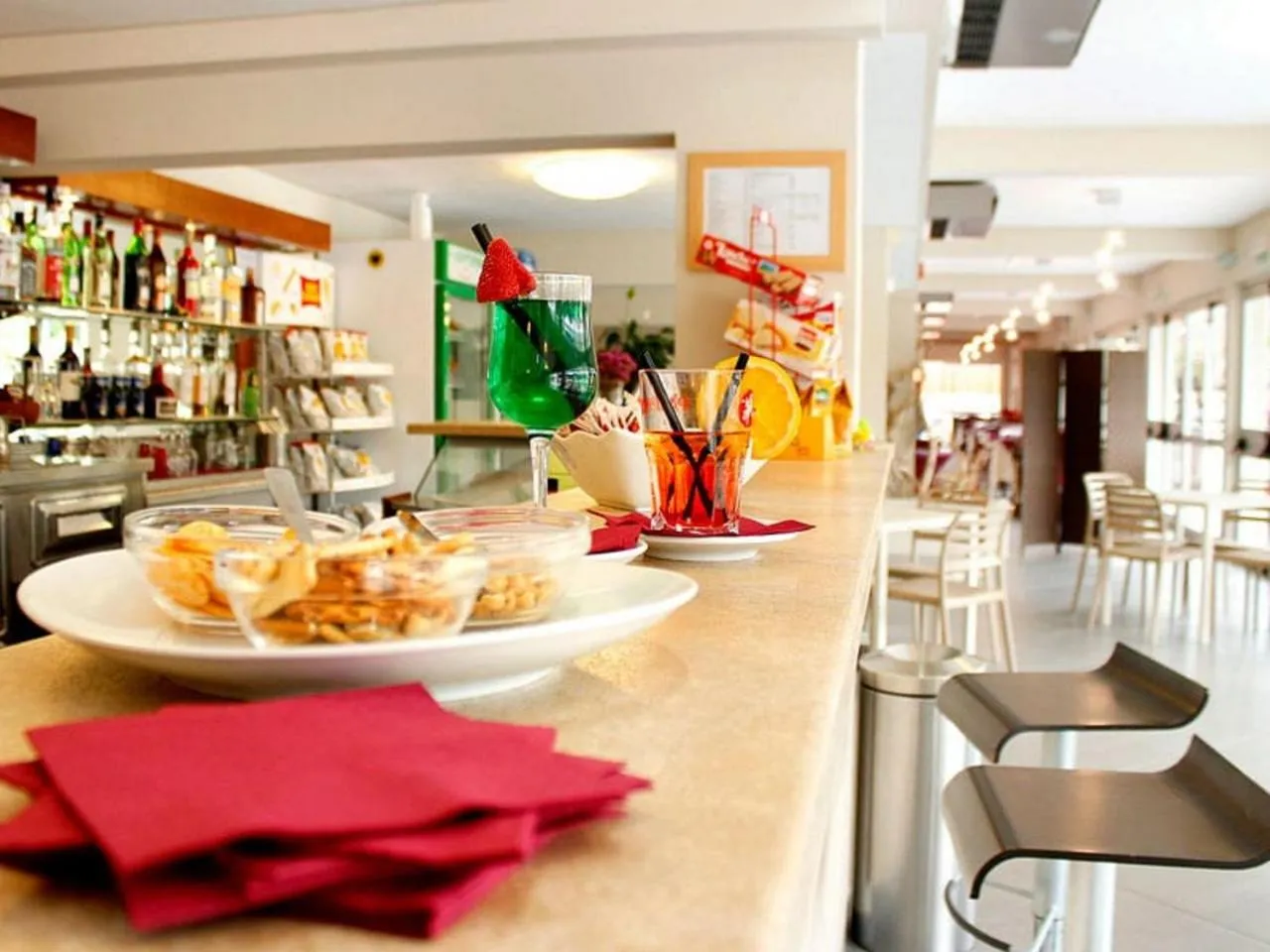 Lounge or bar in PFA Hotel La Darsena - Follonica