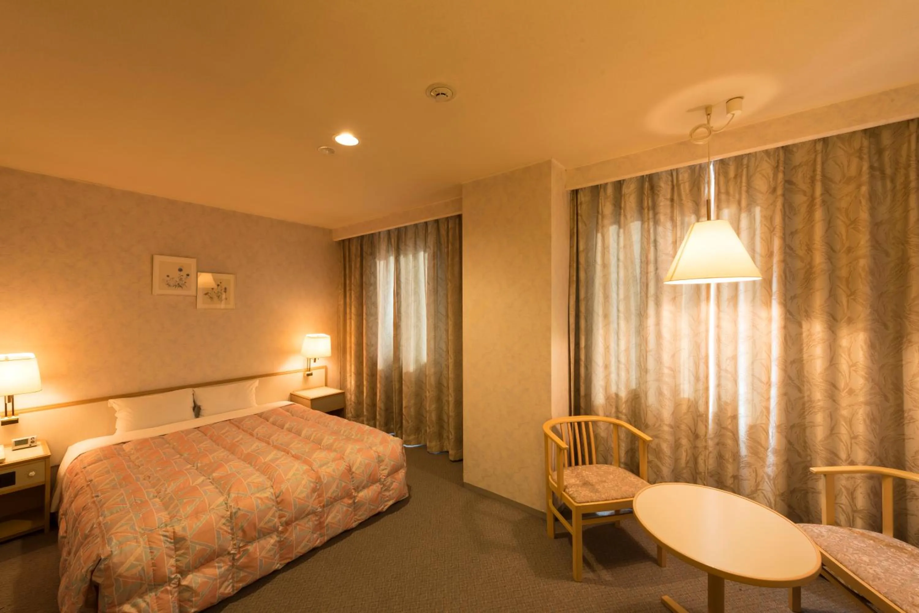 Bedroom, Bed in Sky Hotel Namerikawa