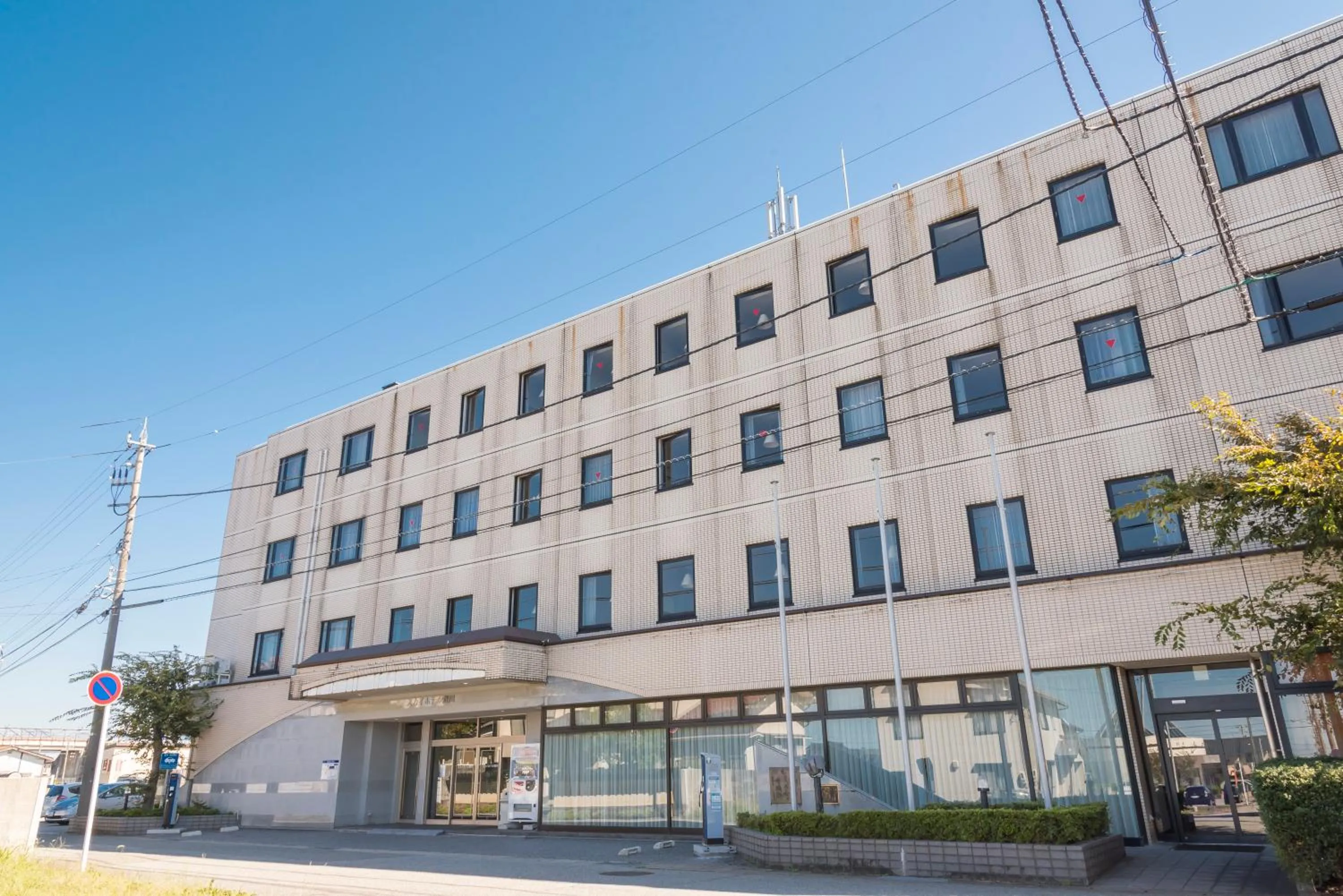 Facade/entrance in Sky Hotel Namerikawa
