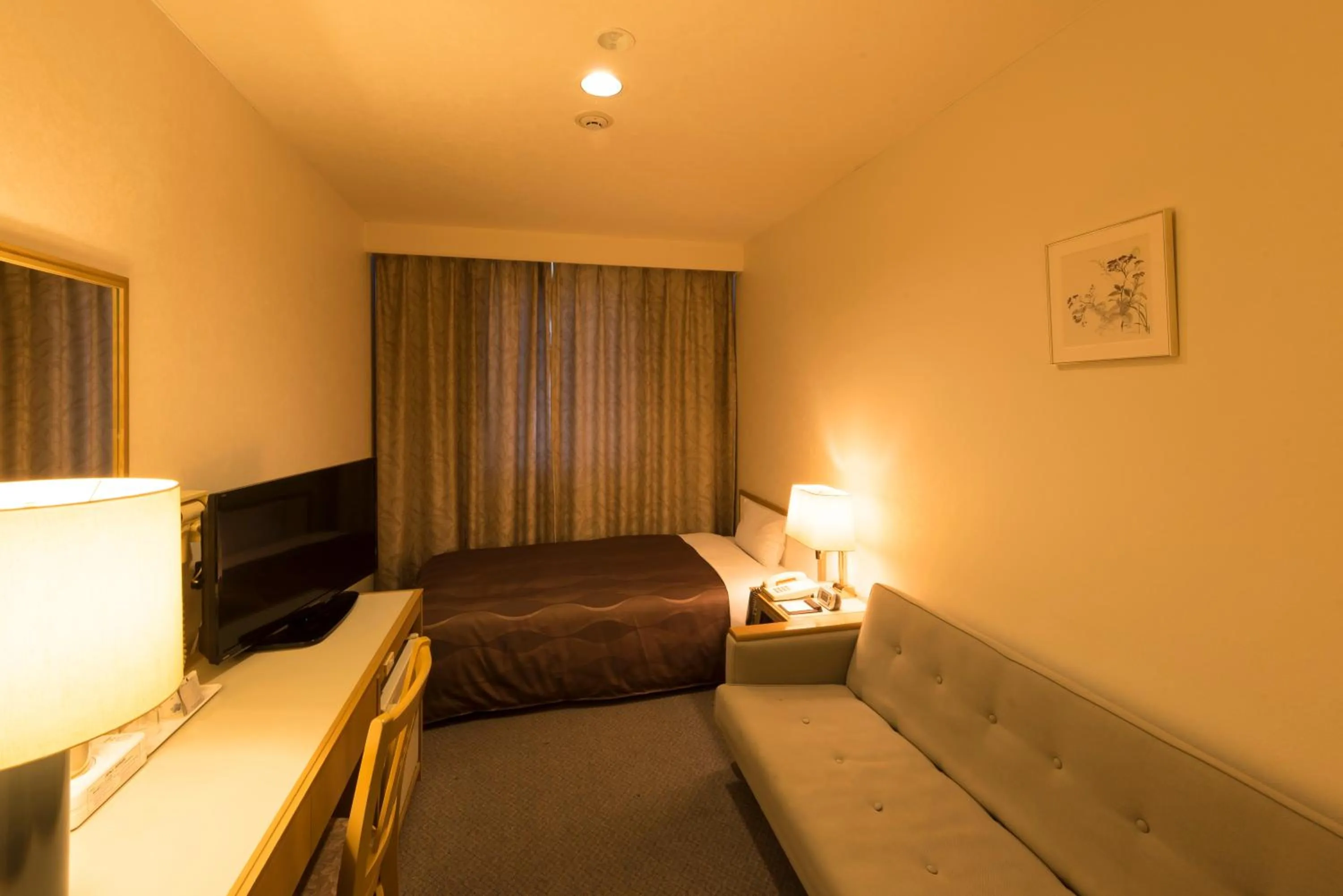 Bedroom, Bed in Sky Hotel Namerikawa