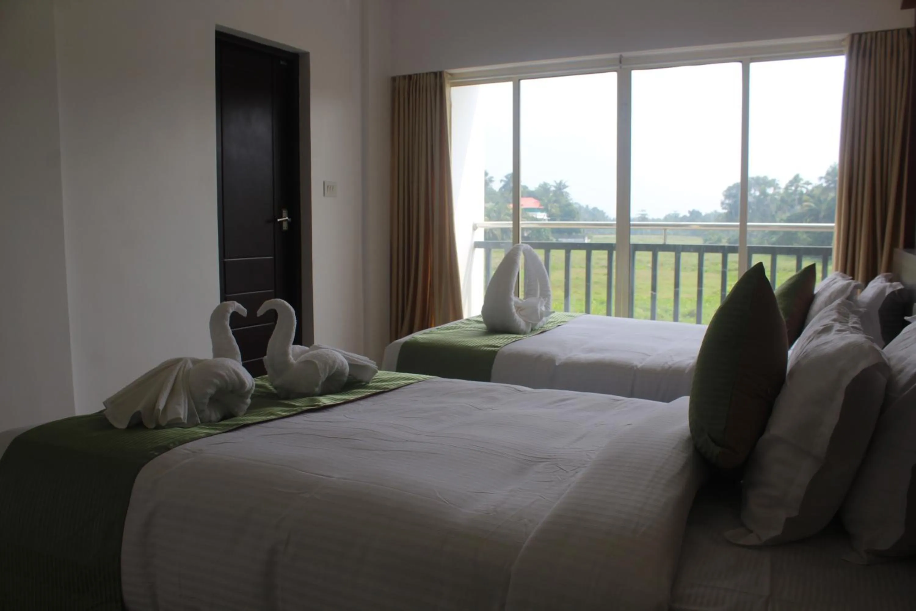 Bed in Hisham Residency