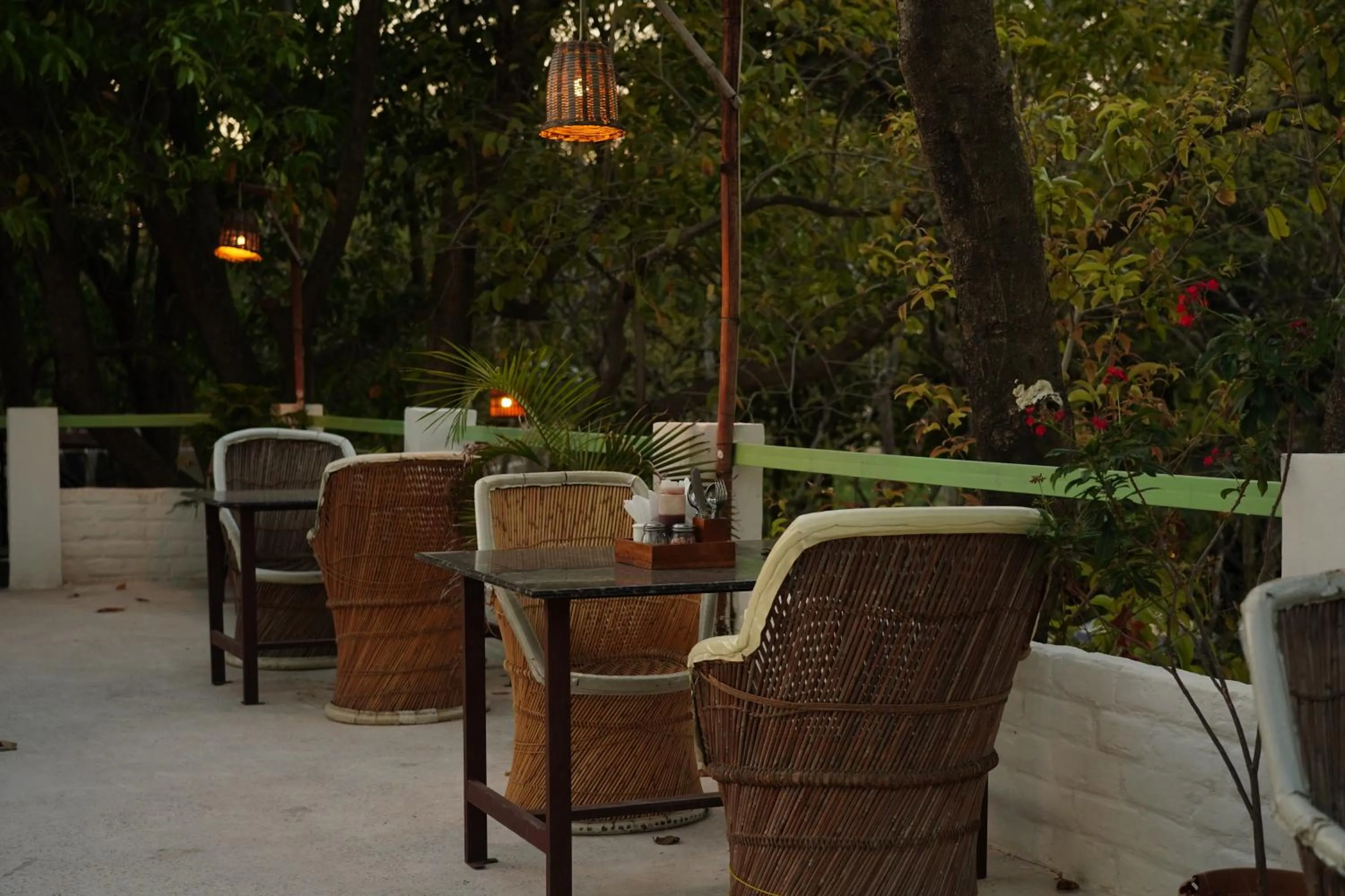 Restaurant/places to eat in Heli Pushkar