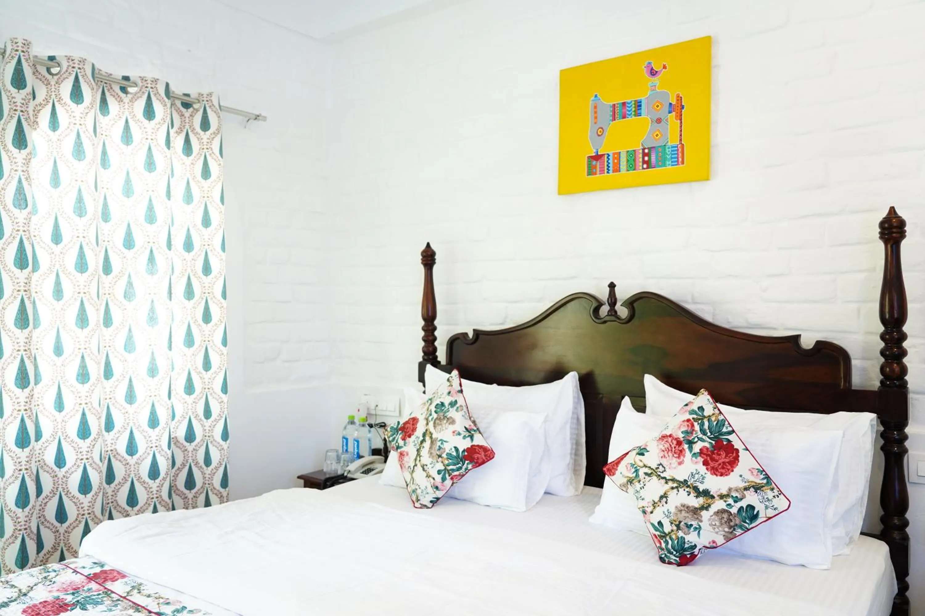 Bed in Heli Pushkar
