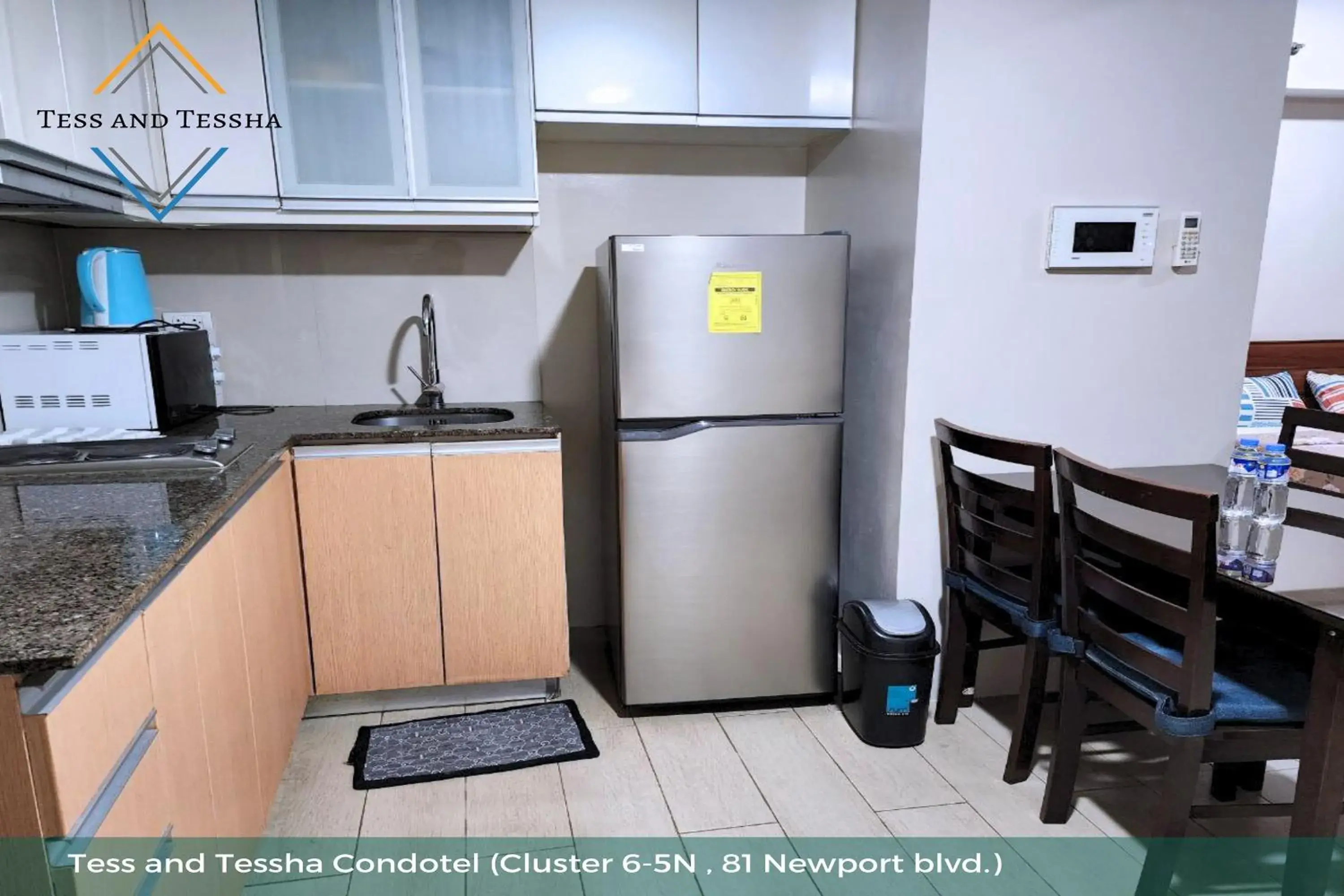 Kitchen or kitchenette in Tess and Tessha Condotel near T3 Airport Kitchen or kitchenette in Tess and Tessha Condotel near T3 Airport