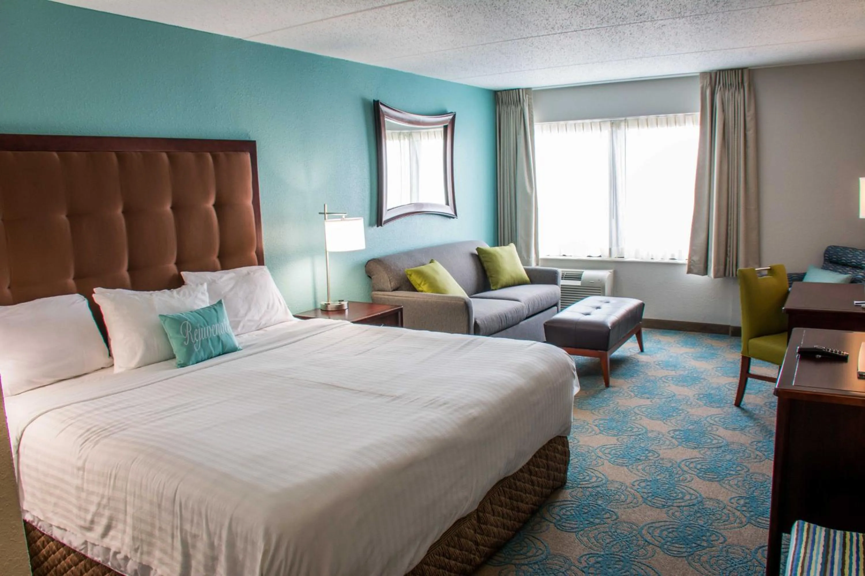 Bedroom, Bed in The Inn at Saint Mary's