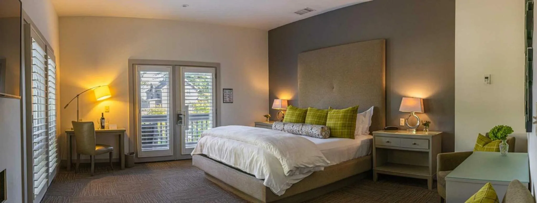 Bedroom, Bed in SENZA Hotel