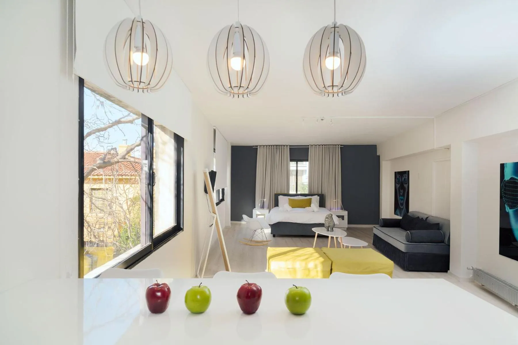 Living room, Bed in Plaka Heart