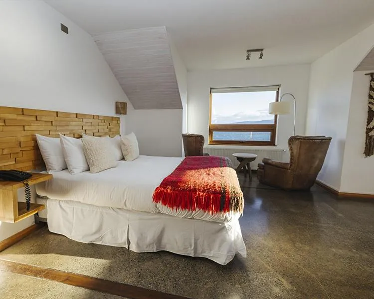 Bed in Weskar Lodge Hotel