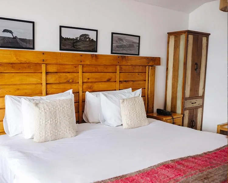 Bed in Weskar Lodge Hotel