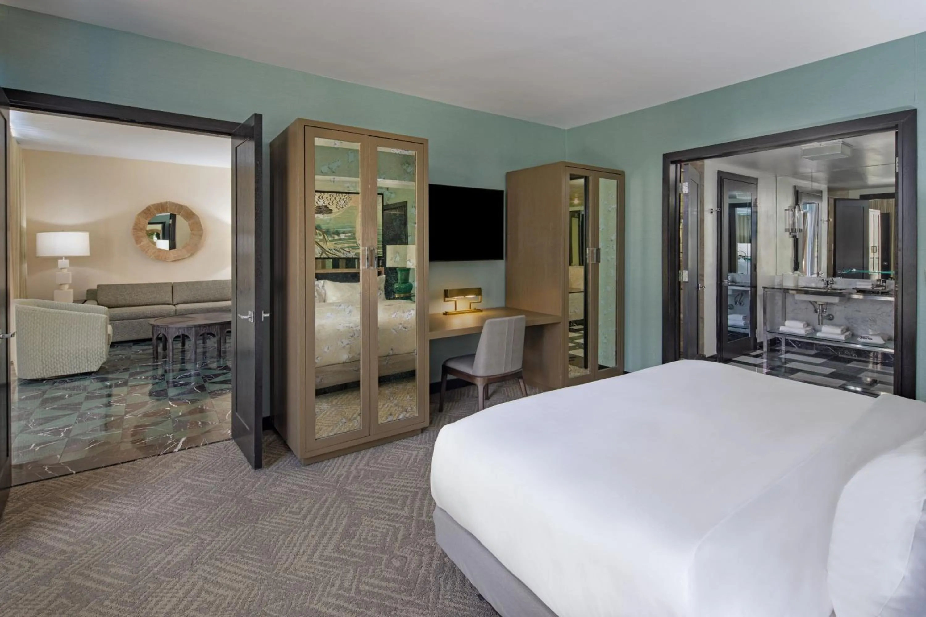 Photo of the whole room, Bed in W Miami